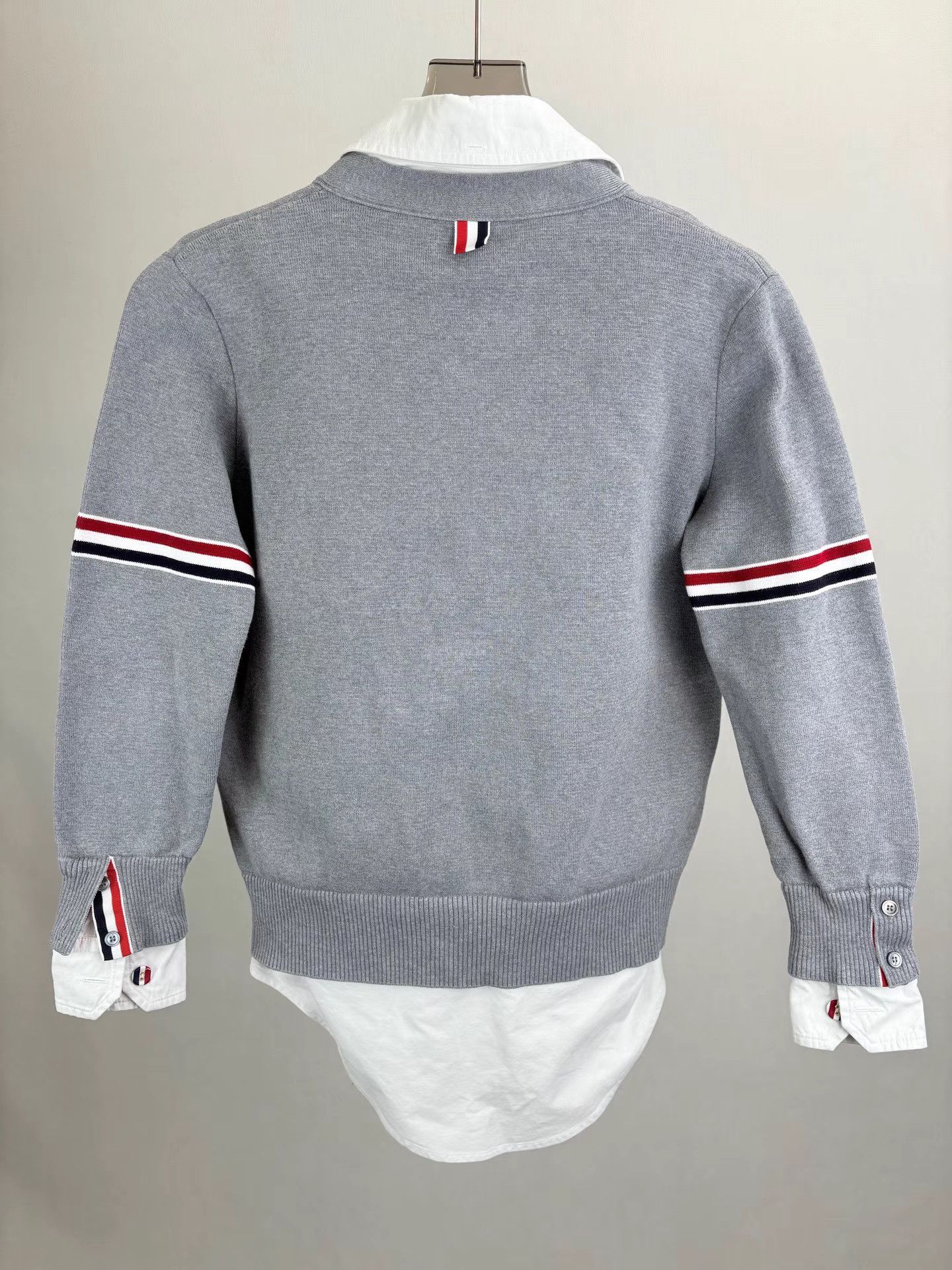 Thom Browne THOM BROWNE Arm Stripe Fake Two-Piece Cardigan Size US XS / EU 42 / 0 - 2 Thumbnail