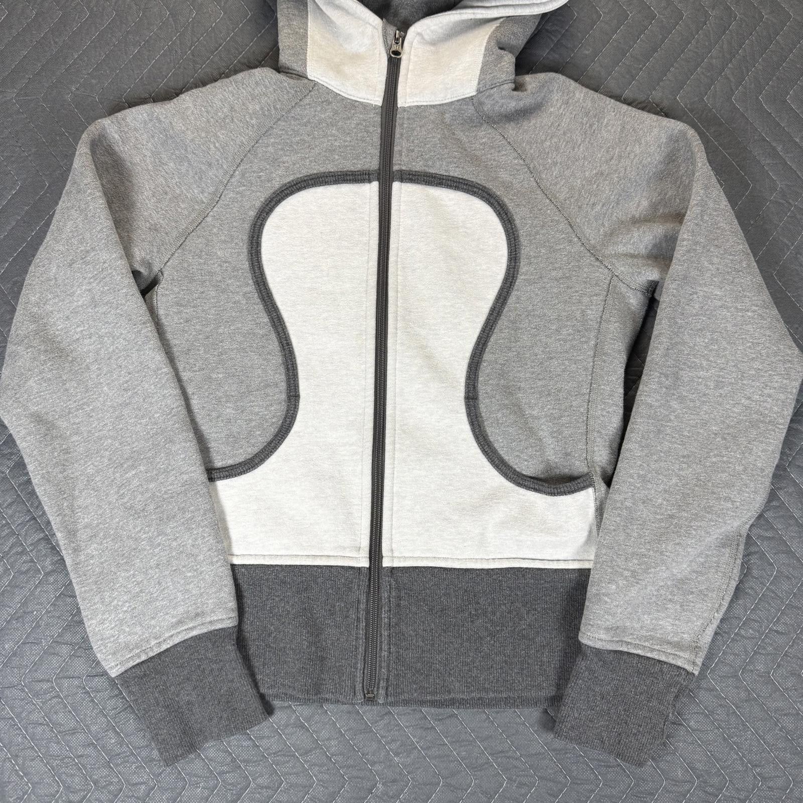 Lululemon Lululemon Scuba Full Zip Hoodie Grey Size 6 Size M / US 6-8 / IT 42-44 - 3 Thumbnail