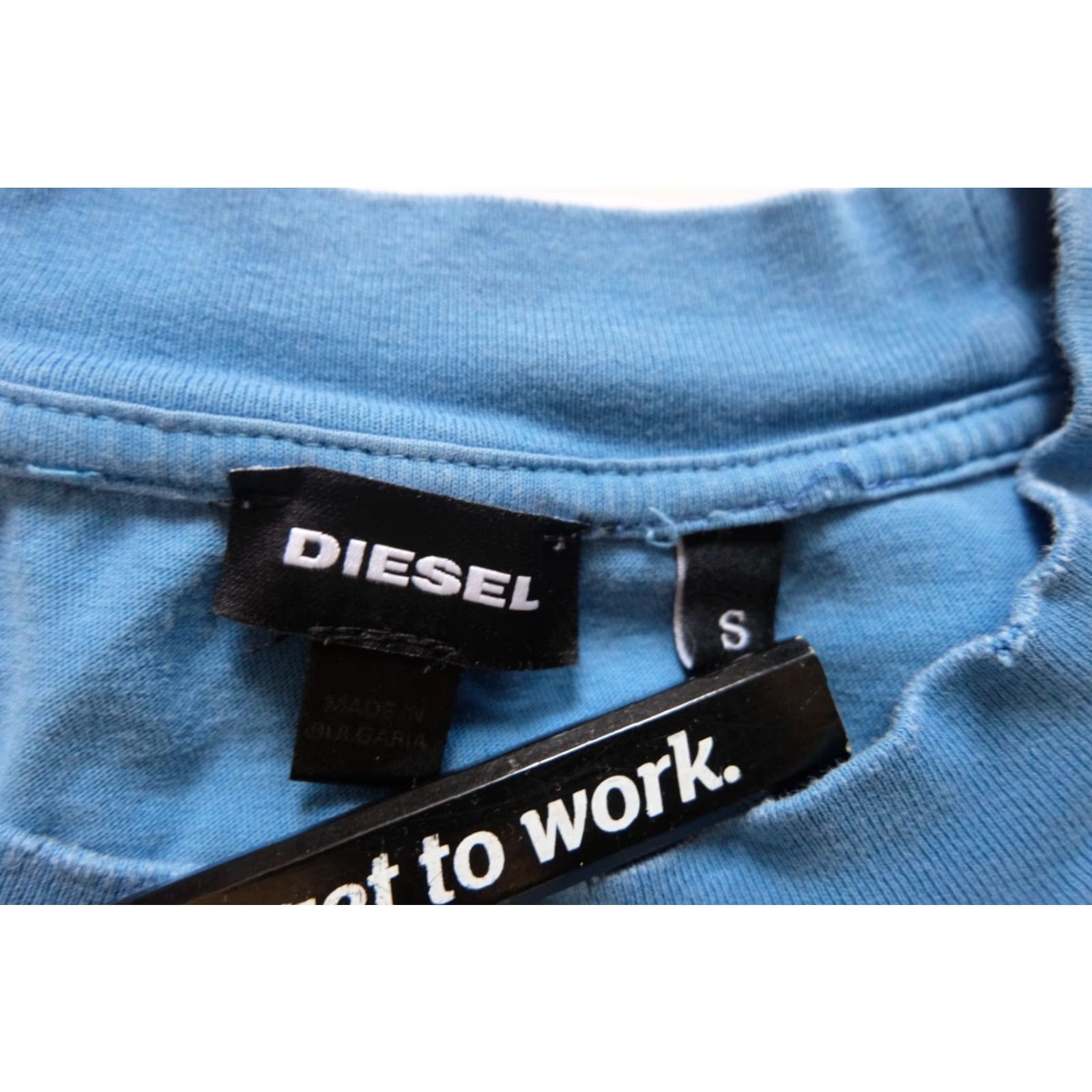 Diesel VINTAGE Diesel DISTRESSED Y2K 90s VTG BLUE CORE CLASSIC T SHIRT MEN SZ S Crew Neck Short Sleeve Size US S / EU 44-46 / 1 - 5 Thumbnail