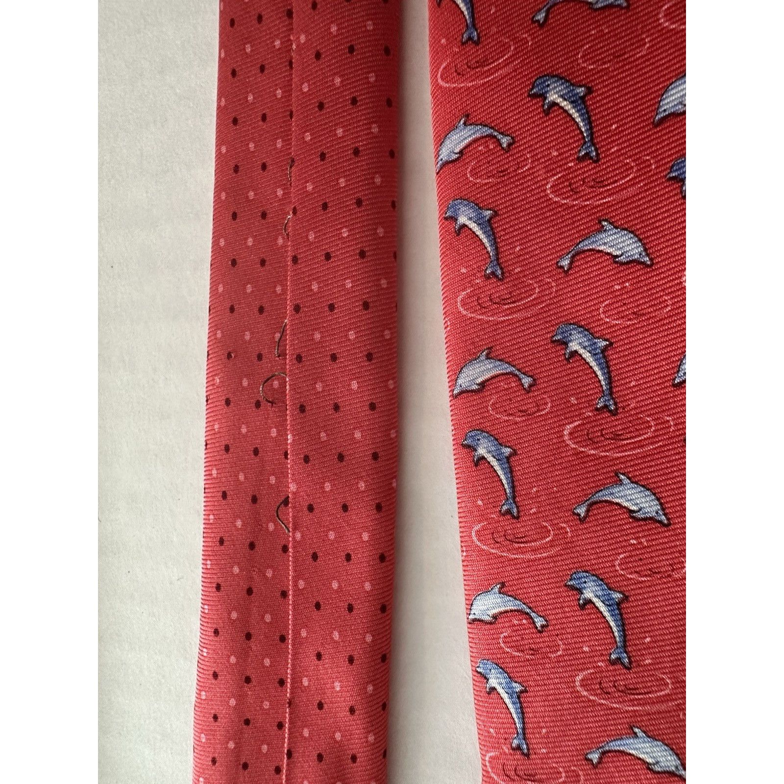 Tommy Hilfiger Tommy Hilfiger Tie Silk Red w/Blue Dolphin Gorpcore Preppy Size ONE SIZE - 6 Thumbnail
