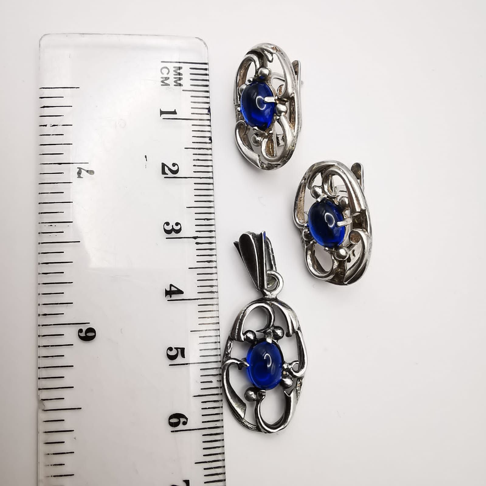 Sterling Silver Chic Vintage Set Pendant, Earrings,925 Sterling Silver Size ONE SIZE - 7 Thumbnail