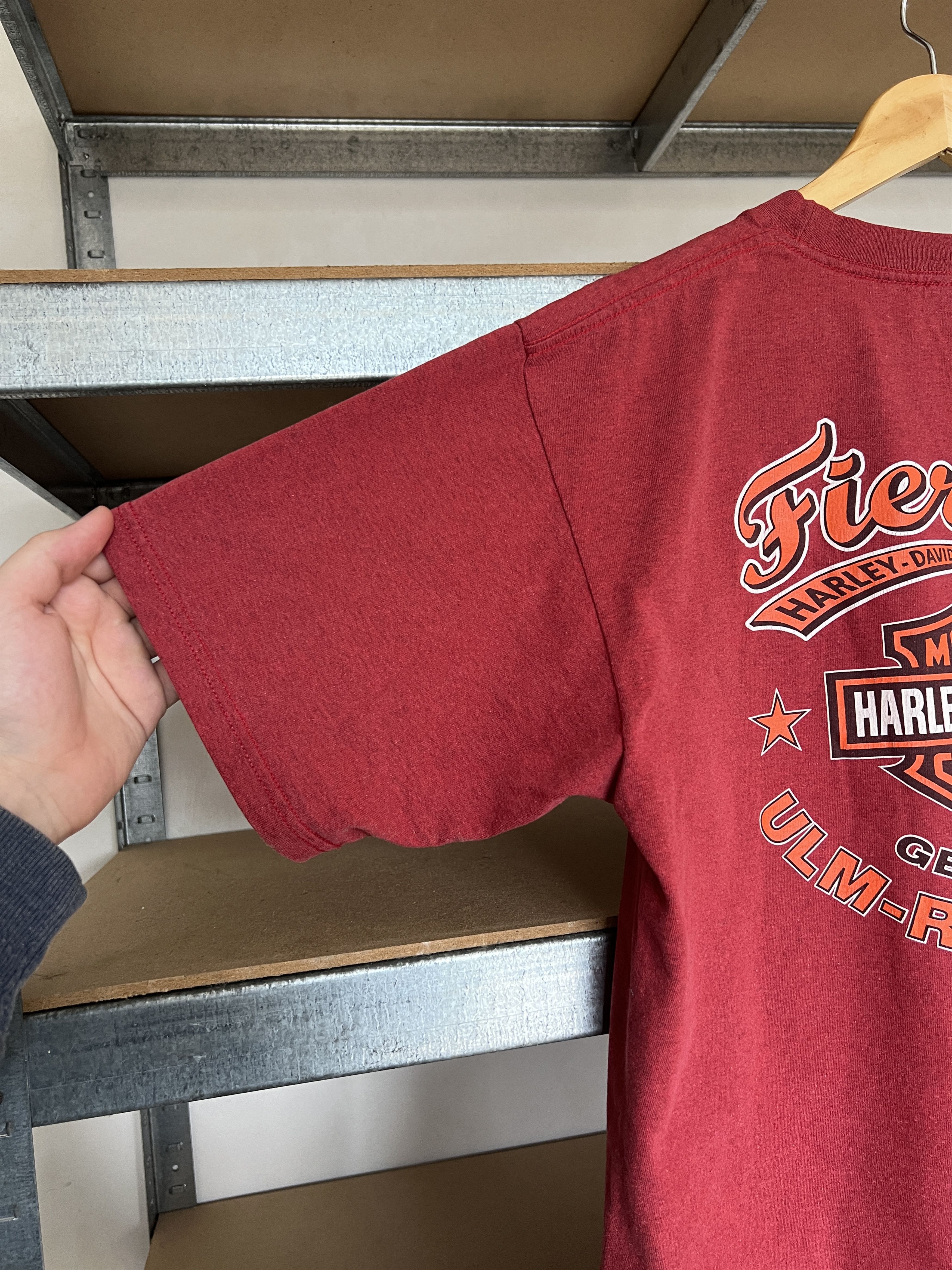 Harley Davidson Vintage 2001 Harley Davidson Fierek’s Ulm-Ringingen T-shirt Size US L / EU 52-54 / 3 - 13 Thumbnail