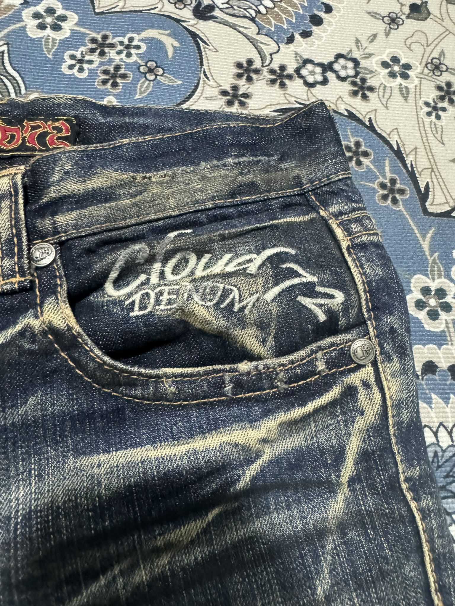 Japanese Brand × Seditionaries Cloud 77 Distressed Skull Patches Jeans Size US 29 - 5 Thumbnail
