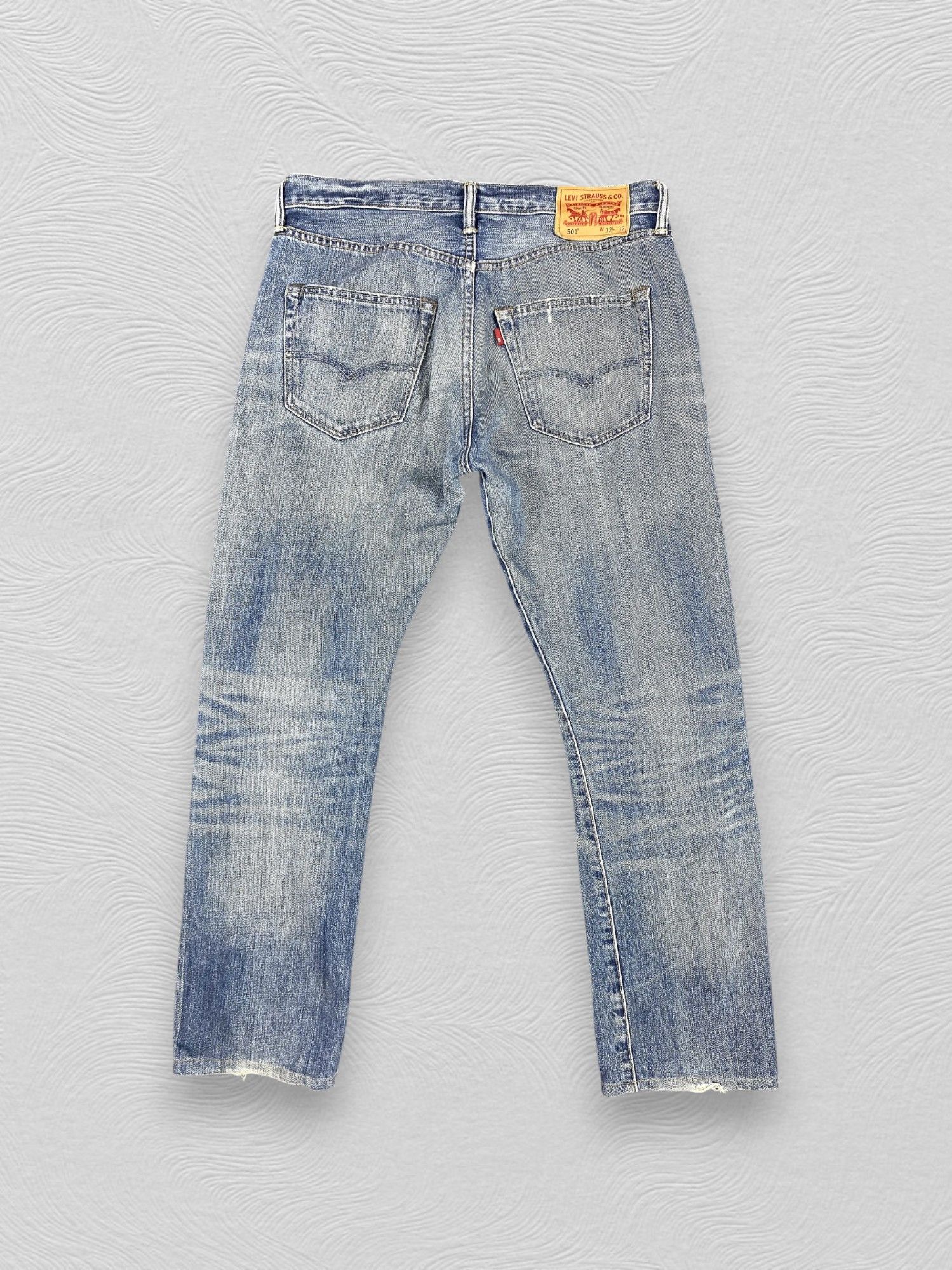 Levi's Blue Vintage Levi's 501 Jeans 34x30 Denim -JN1155 Size US 34 / EU 50 - 2 Thumbnail
