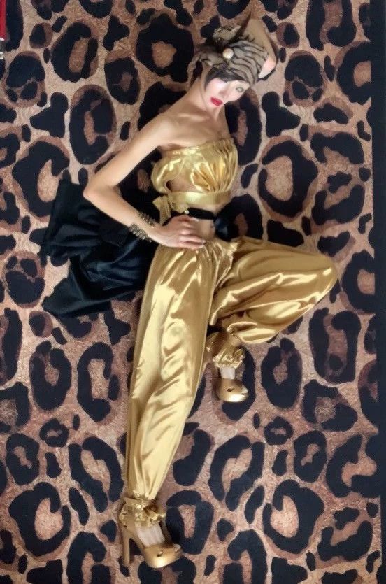 Vivienne Westwood Vivienne Westwood x Melissa Gold Stiletto Jelly Sandals 38 Size US 7.5 / IT 37.5 - 3 Thumbnail