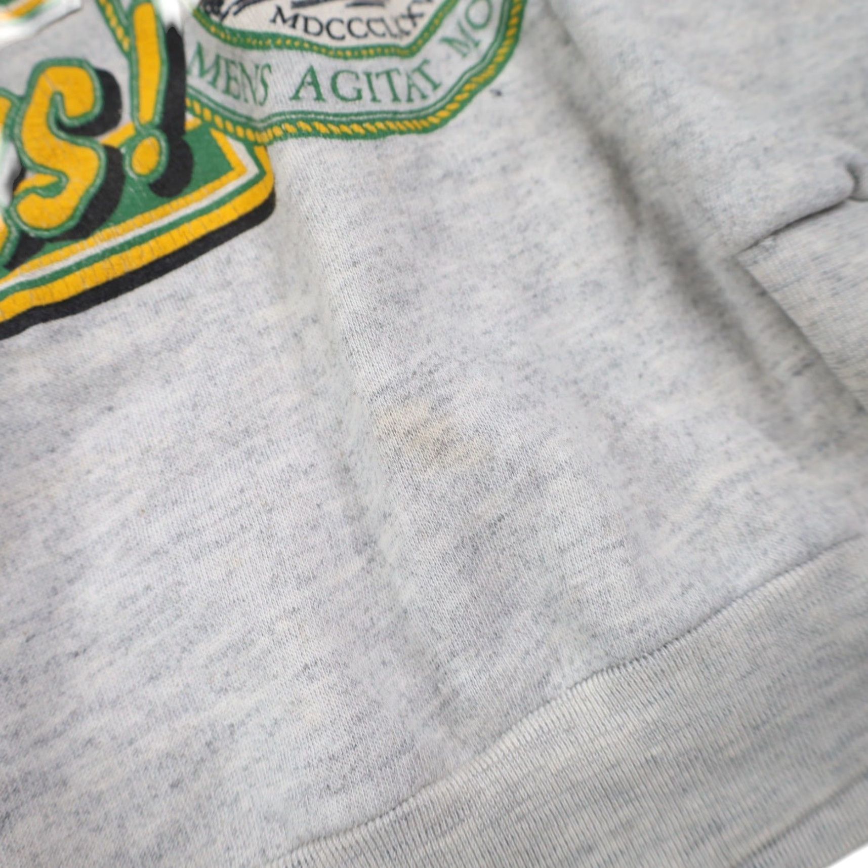 Vintage VINTAGE University of Oregon Ducks Mens Sweatshirt XL Gray Big Graphic Pullover Size US XL / EU 56 / 4 - 4 Thumbnail