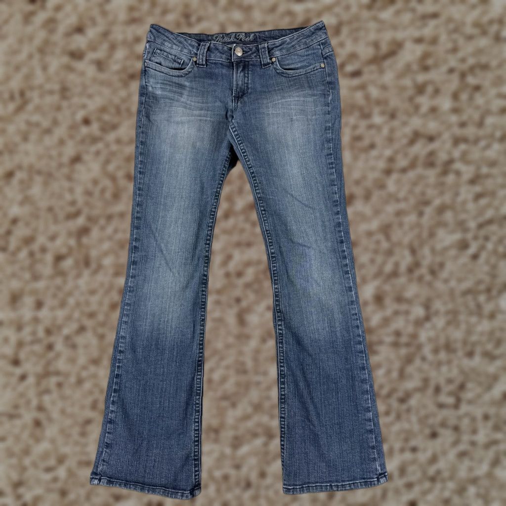 Vintage Sneak Peek Jeans Women's Denim 13 Blue Low Rise Flared 31x31 Slim Distressed Zipper 5-Pocket Buckle Bke Vintage No? Size 34" / US 12 / IT 48 - 1 Thumbnail