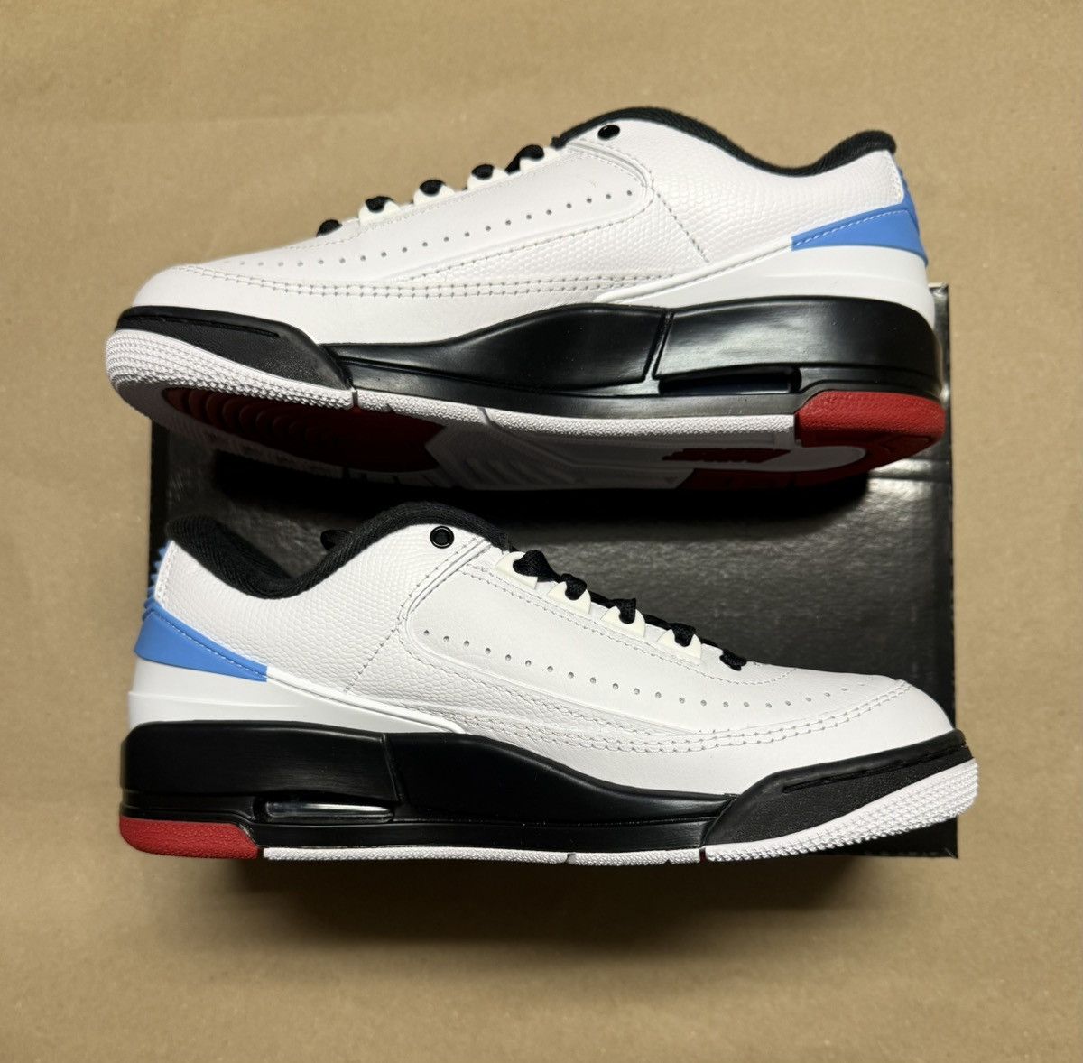 Jordan Brand Nike Air Jordan 2/3 UNC to Chicago Retro men’s size 7.5 NEW! Size US 7.5 / EU 40-41 - 2 Thumbnail