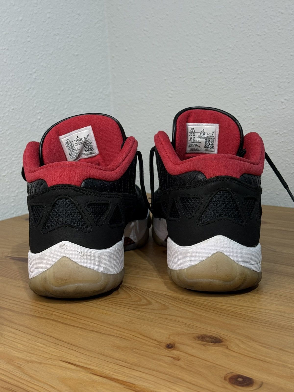 Jordan Brand × Nike Nike Air Jordan 11 Retro Low IE Bred Size US 10.5 / EU 43-44 - 5 Thumbnail