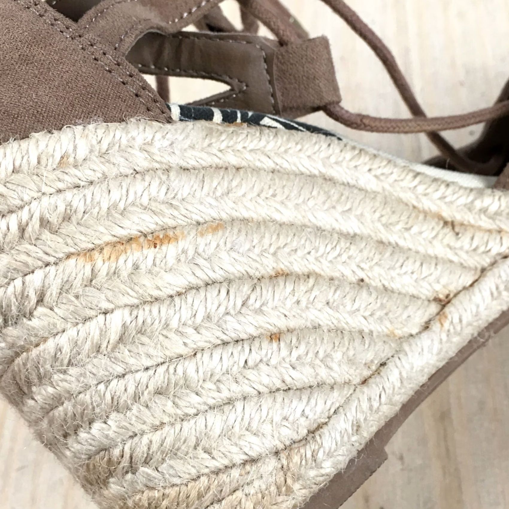 Dolce Vita DV Dolce Vita Sandals Womens 10 D Orsay Espadrille Beige Fabric Back Zip Lace Up Size US 10 / IT 40 - 4 Thumbnail