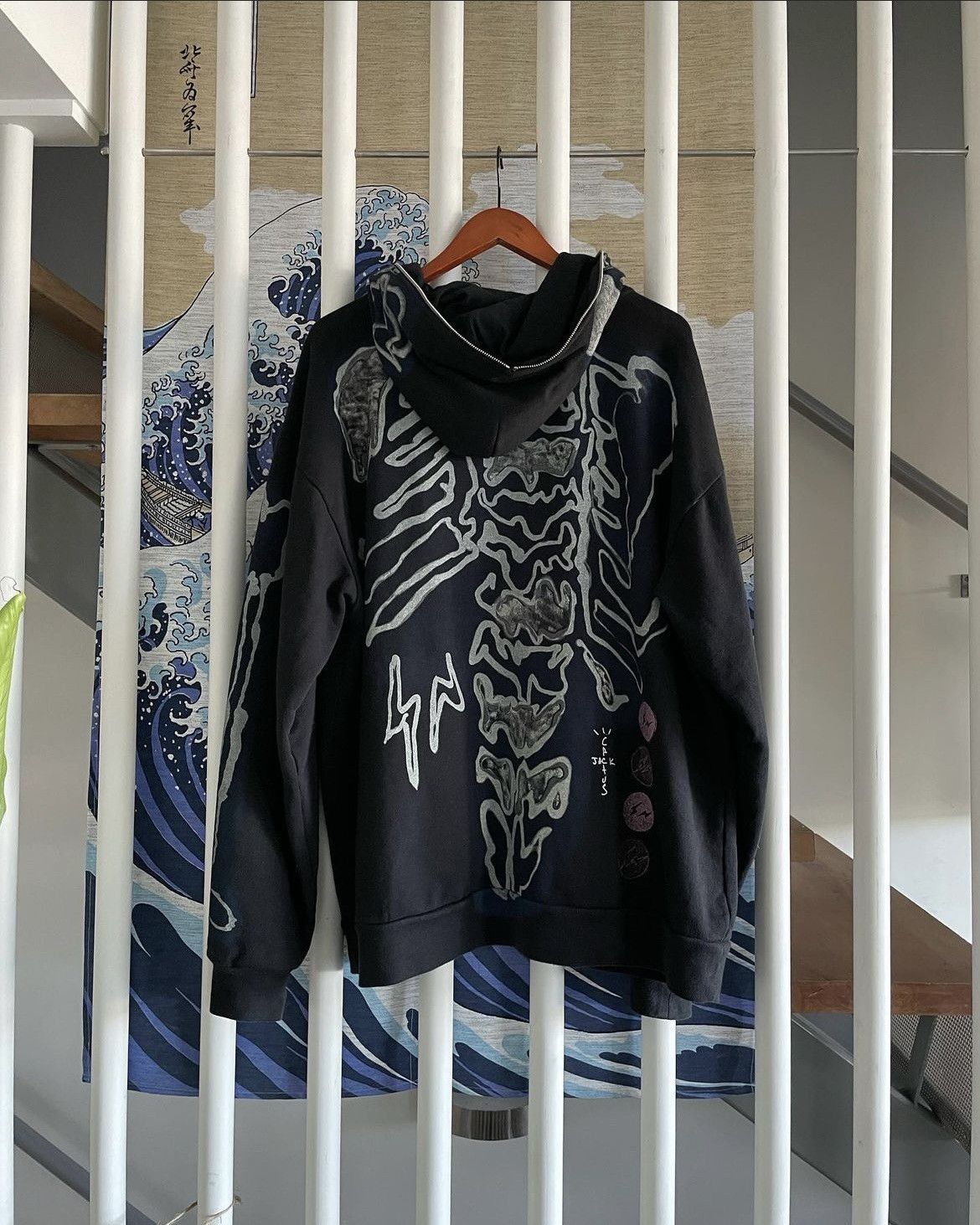 travis scott fragment skeleton hoodie