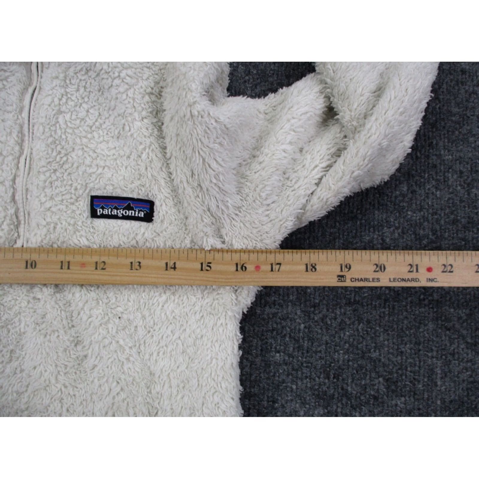 Patagonia Patagonia Jacket Womens XS White Solid Fleece Windbreaker 1/4 Zip Pockets Outdoor Outdoor 90s (no) Size XS / US 0-2 / IT 36-38 - 5 Thumbnail