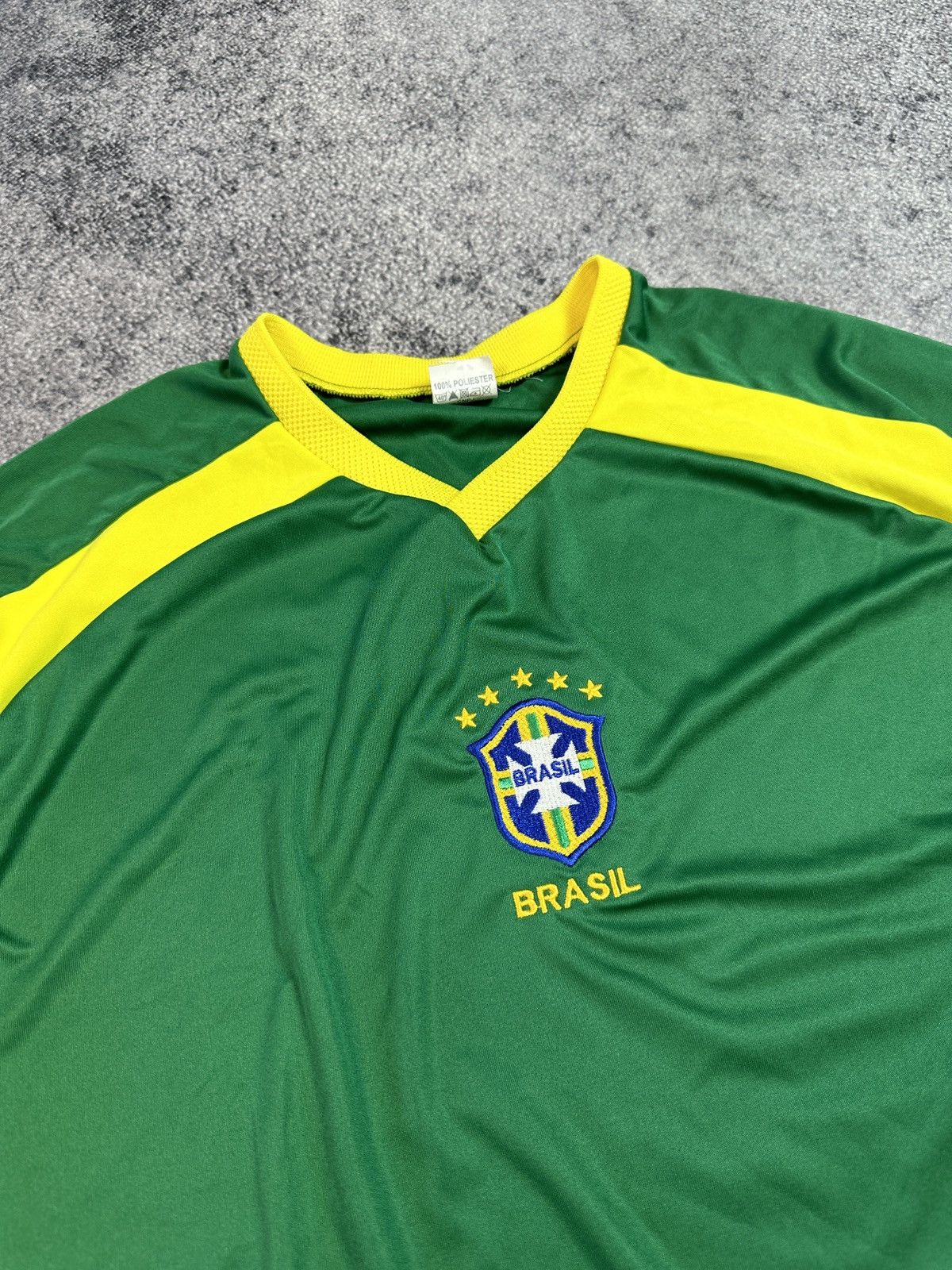 Vintage Vintage 90s Brazil Soccer Jersey Blokecore Style Rare XL Size US XL / EU 56 / 4 - 2 Thumbnail