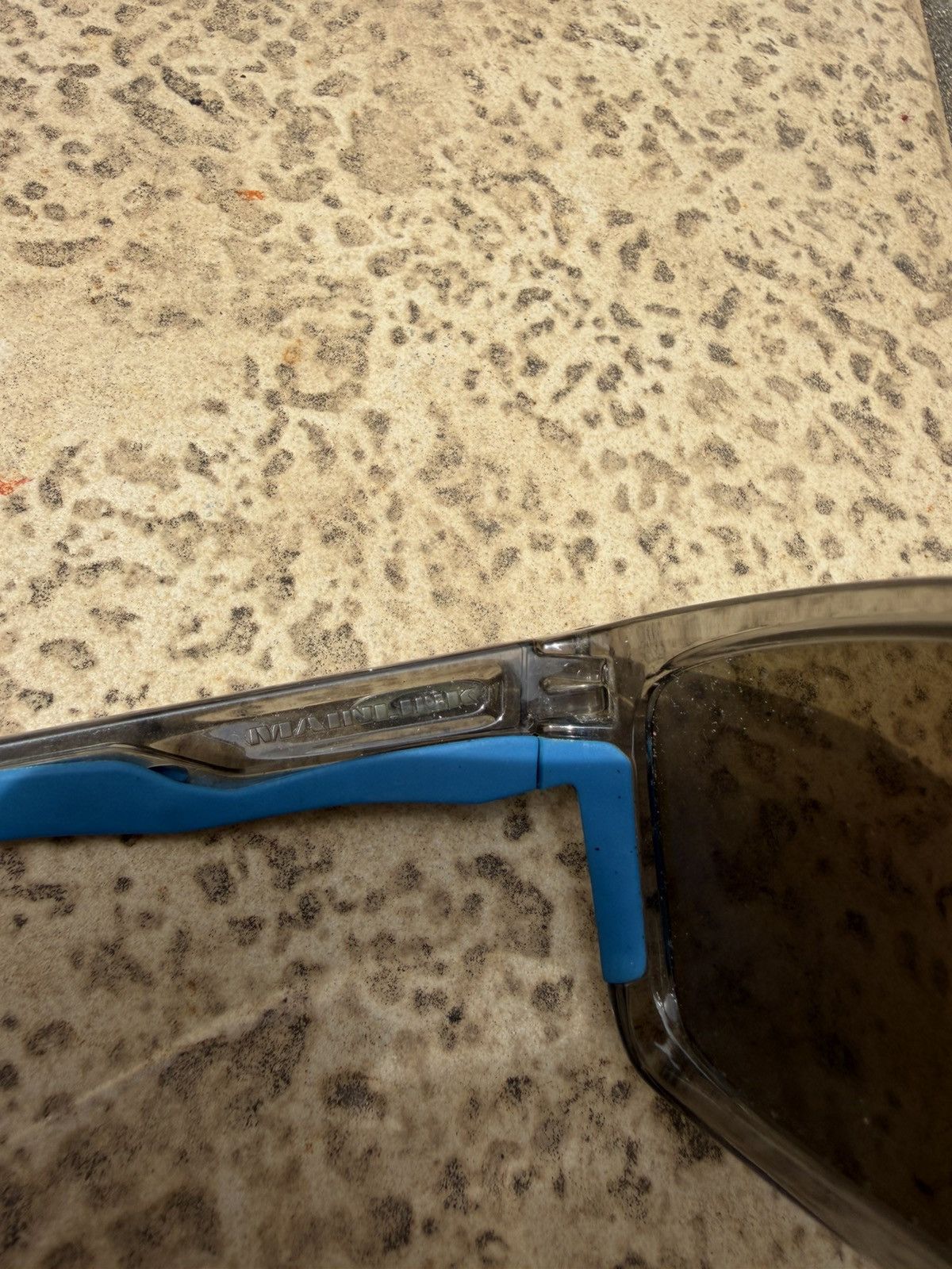 Oakley Oakley Sunglasses Grey OO9264-03 Size ONE SIZE - 5 Thumbnail