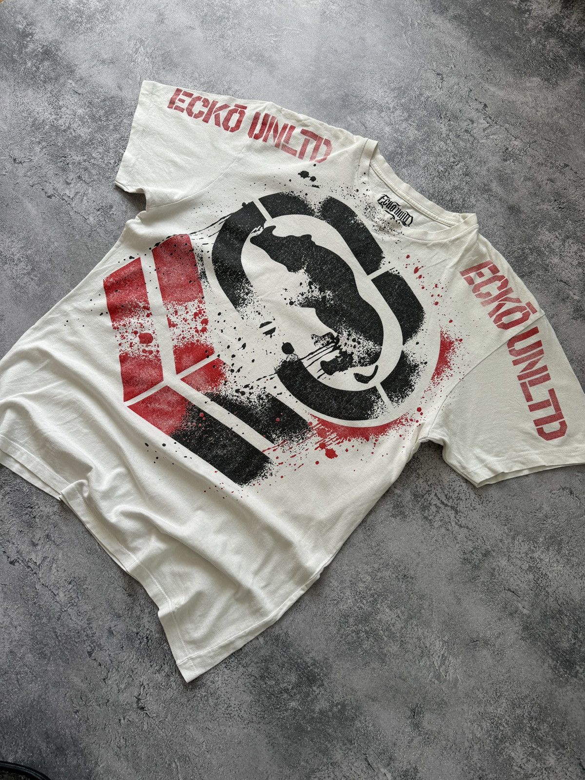 Ecko Unltd. Vintage Ecko Unlimited Big Logo White T-Shirt size L Size US L / EU 52-54 / 3 - 3 Thumbnail