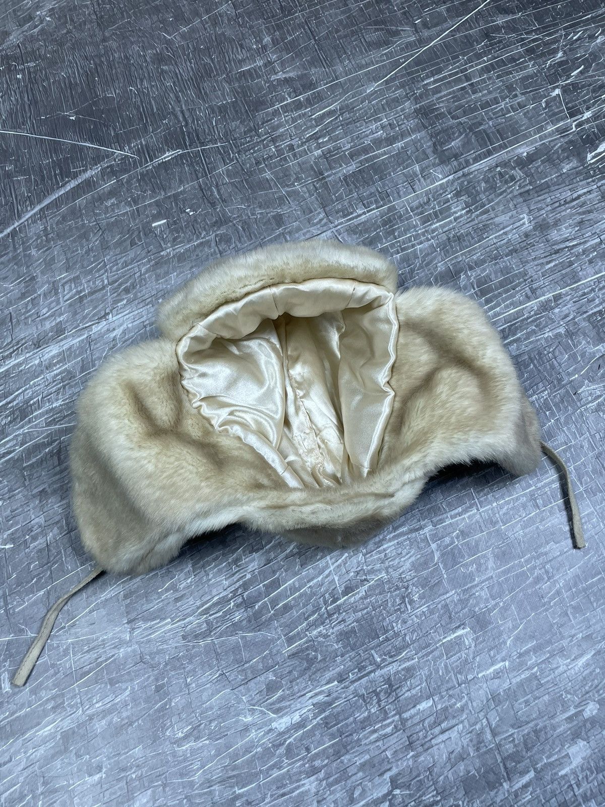 20471120 USHANKA Y2K MOHAIR FUZZY HAT ASAP STYLE Size ONE SIZE - 6 Thumbnail
