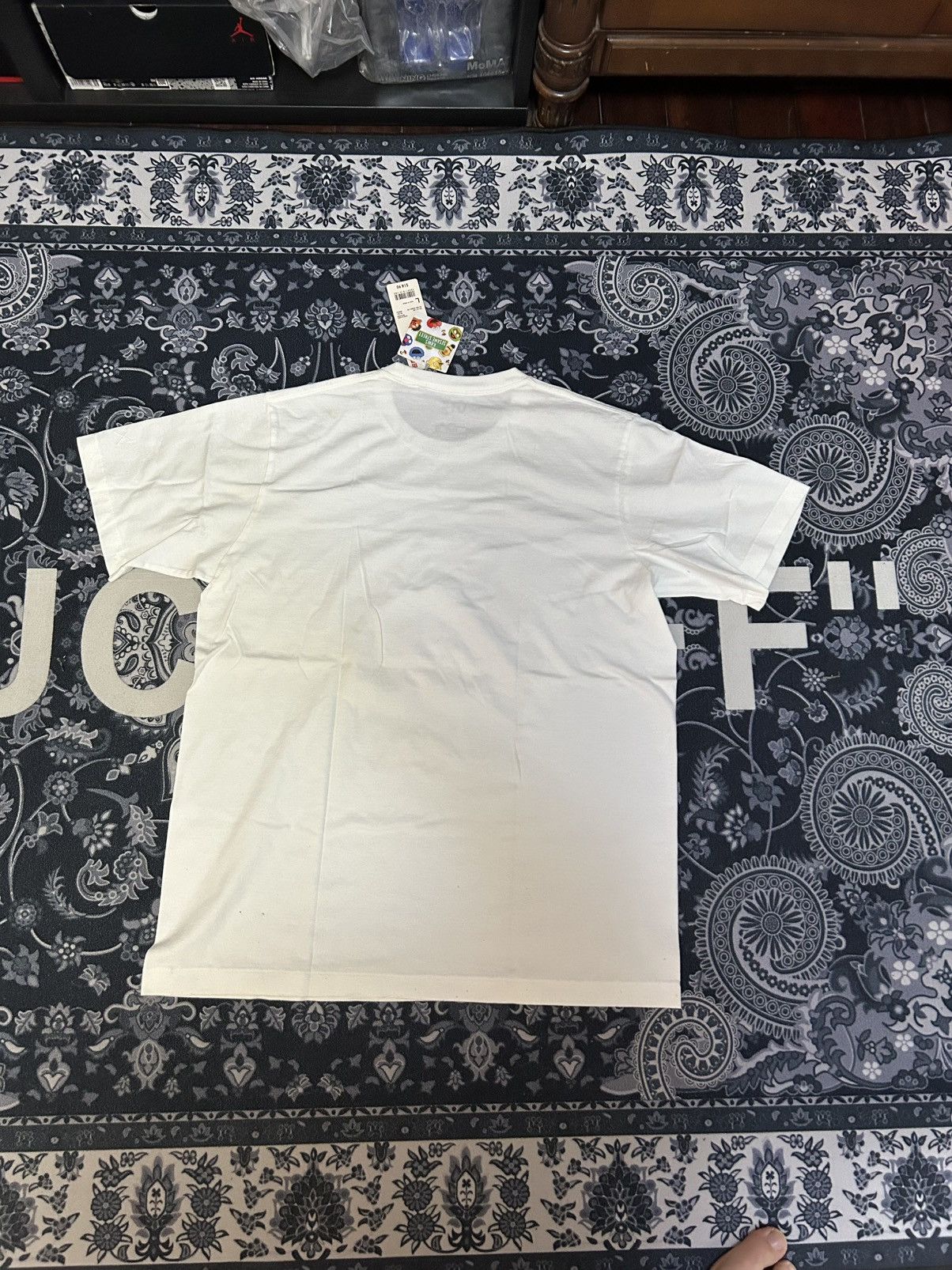 Kaws × Uniqlo Uniqlo x Kaws x Sesame t shirt Size US L / EU 52-54 / 3 - 3 Thumbnail