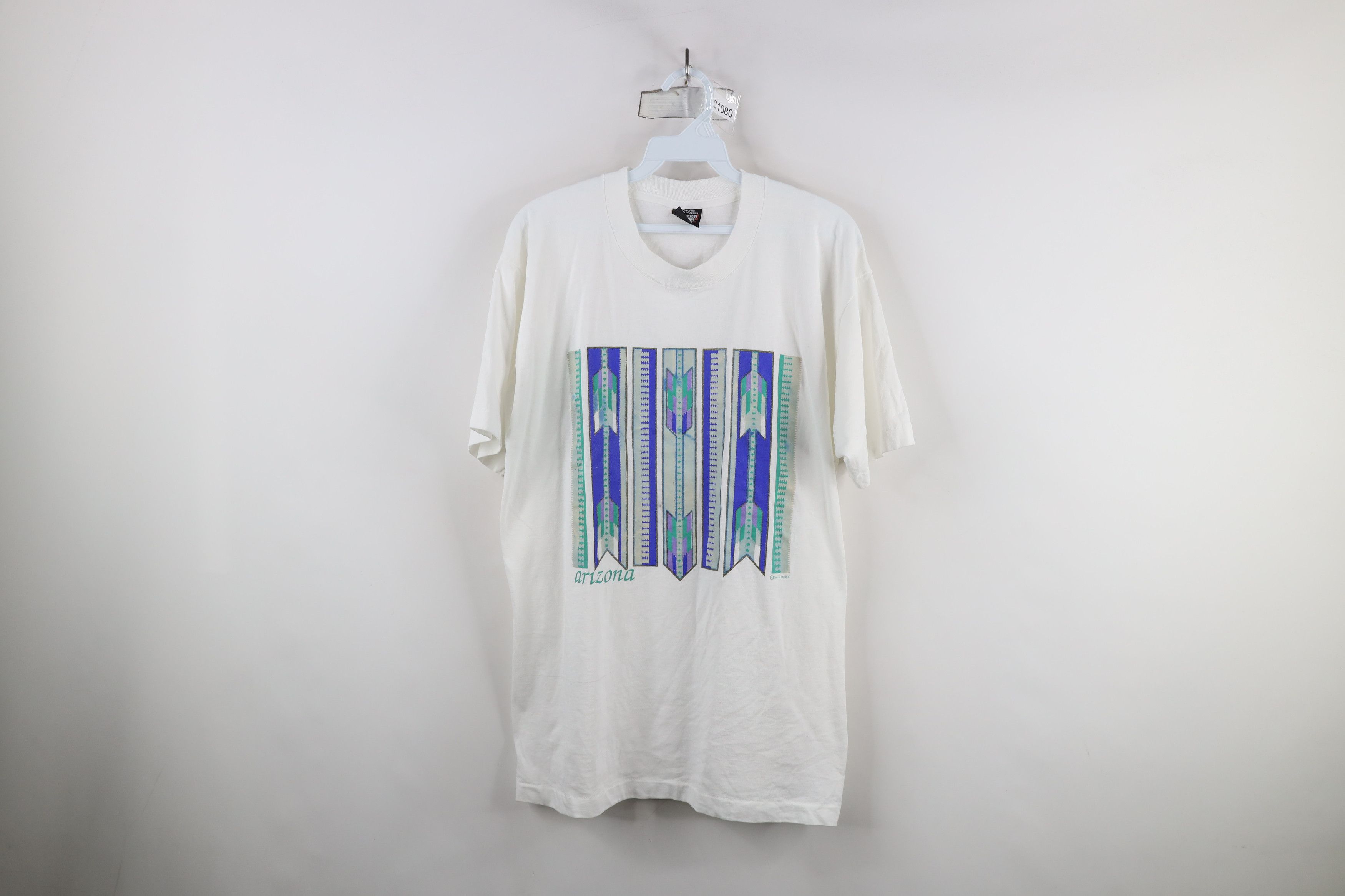 Vintage Vintage 90s Streetwear Arizona Southwestern Arrow T-Shirt Size US L / EU 52-54 / 3 - 1 Thumbnail