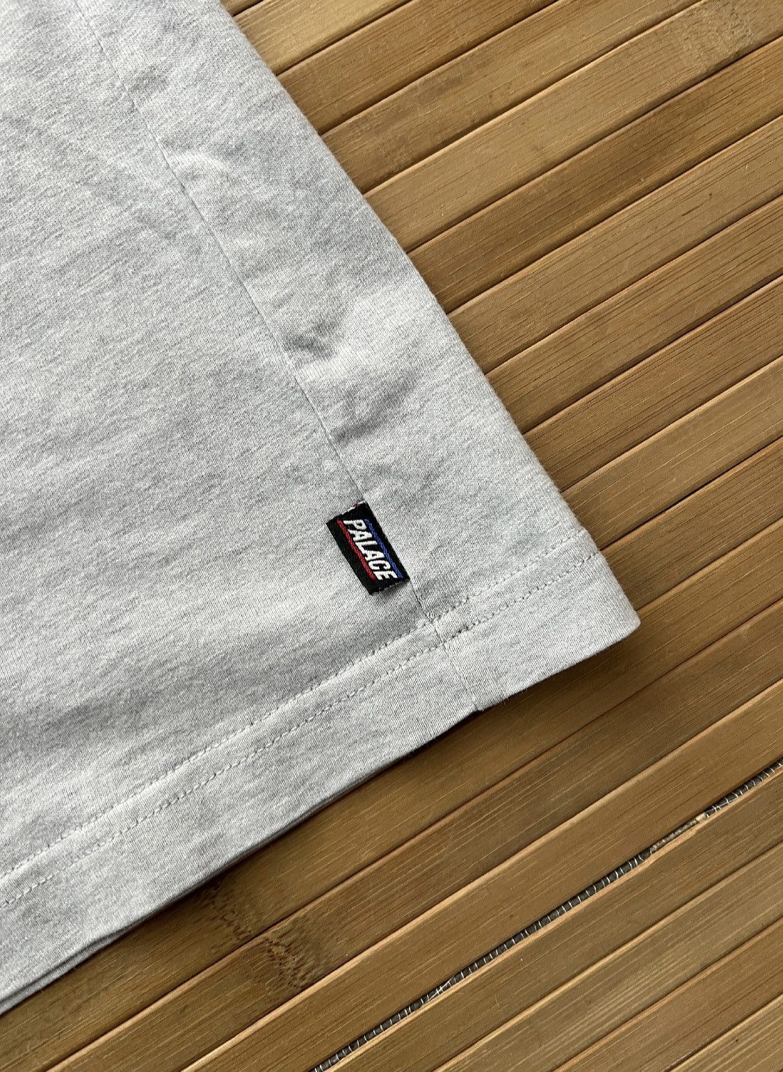 Palace Palace Small logo Tshirt Size US S / EU 44-46 / 1 - 4 Thumbnail