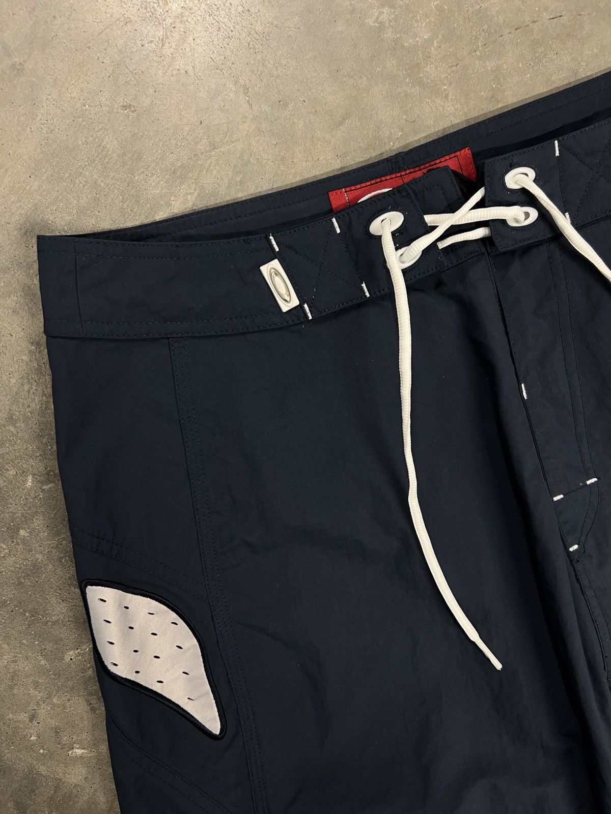 Oakley 00s Vintage Oakley Board Shorts Size US 30 / EU 46 - 3 Thumbnail