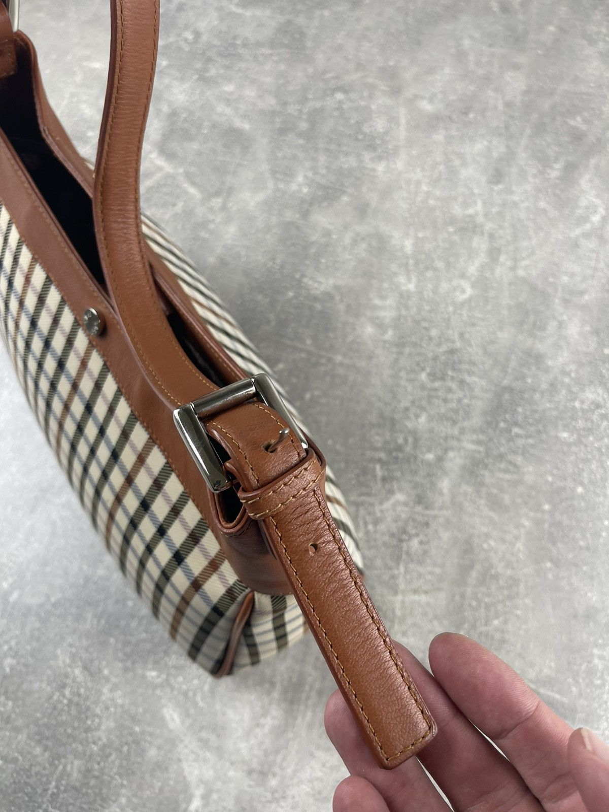 DAKS × Vintage Daks London Brown Leather Shoulder Future Tote Bag Size ONE SIZE - 16 Thumbnail