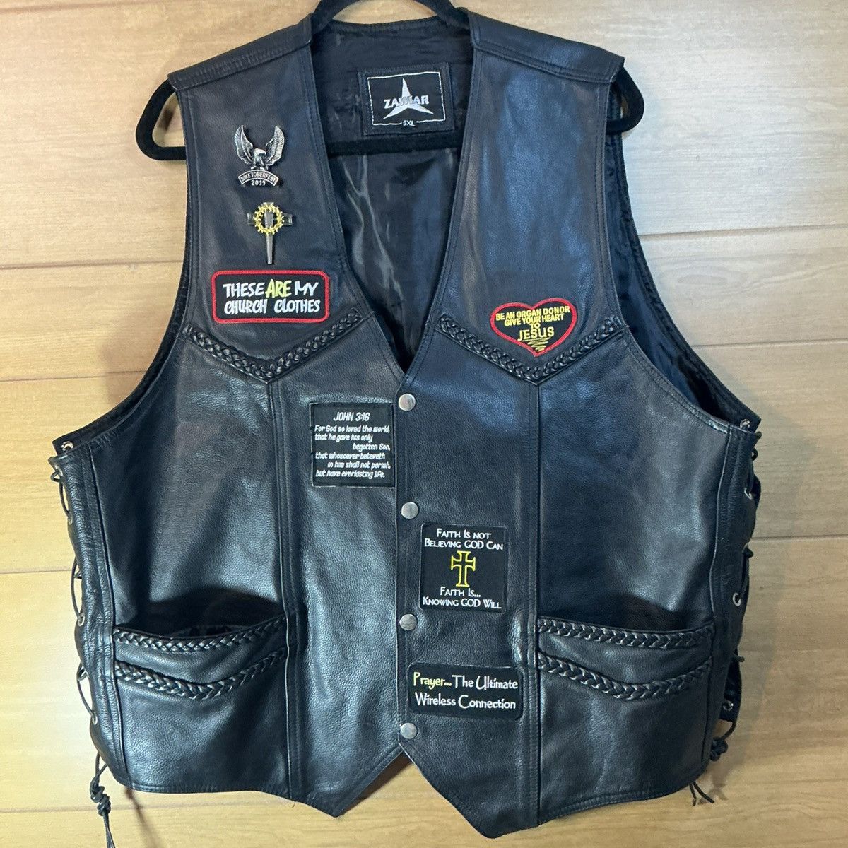 Other Vintage Leather Motorcycle Vest Mens Black 5XL Biker Club Size US XXL / EU 58 / 5 - 1 Thumbnail