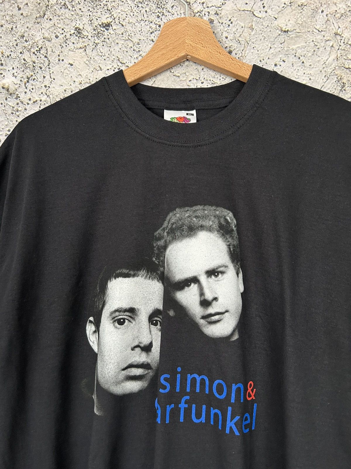 Band Tees × Vintage Vintage Simon & Garfunkel Old Friends 2004 Tour Tee Band Size US XL / EU 56 / 4 - 3 Thumbnail
