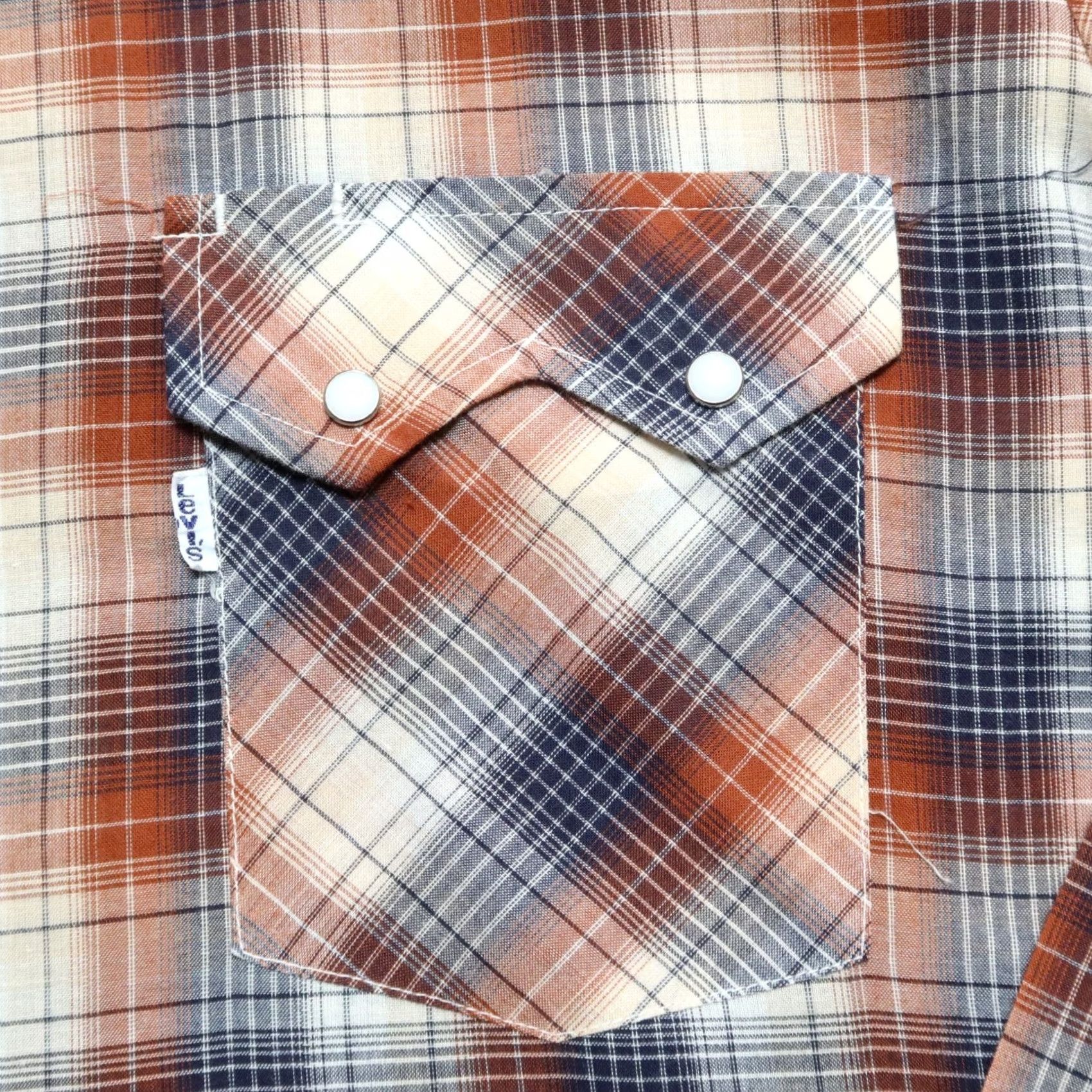 Levi's Vintage Levis Saw Tooth Plaid Shirt L Mens 80s Western Plaid Length 29.5" Chest 21.5" Size L Size US L / EU 52-54 / 3 - 2 Thumbnail