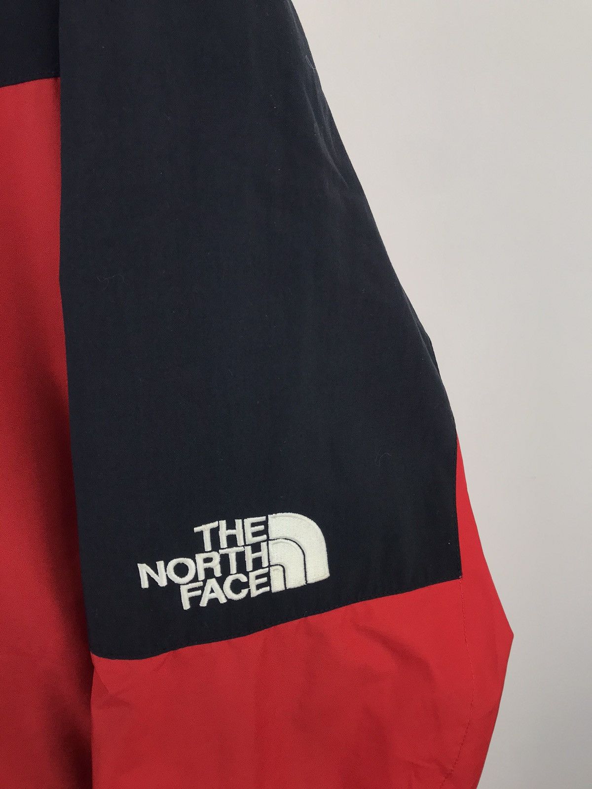 The North Face Vintage The North Face Hydroseal Mountain Jacket Size US XL / EU 56 / 4 - 6 Thumbnail