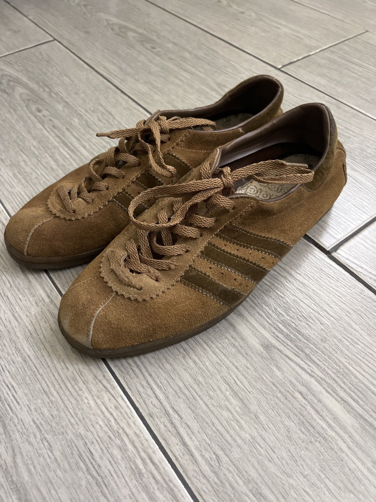 Adidas tobacco size 11 clearance