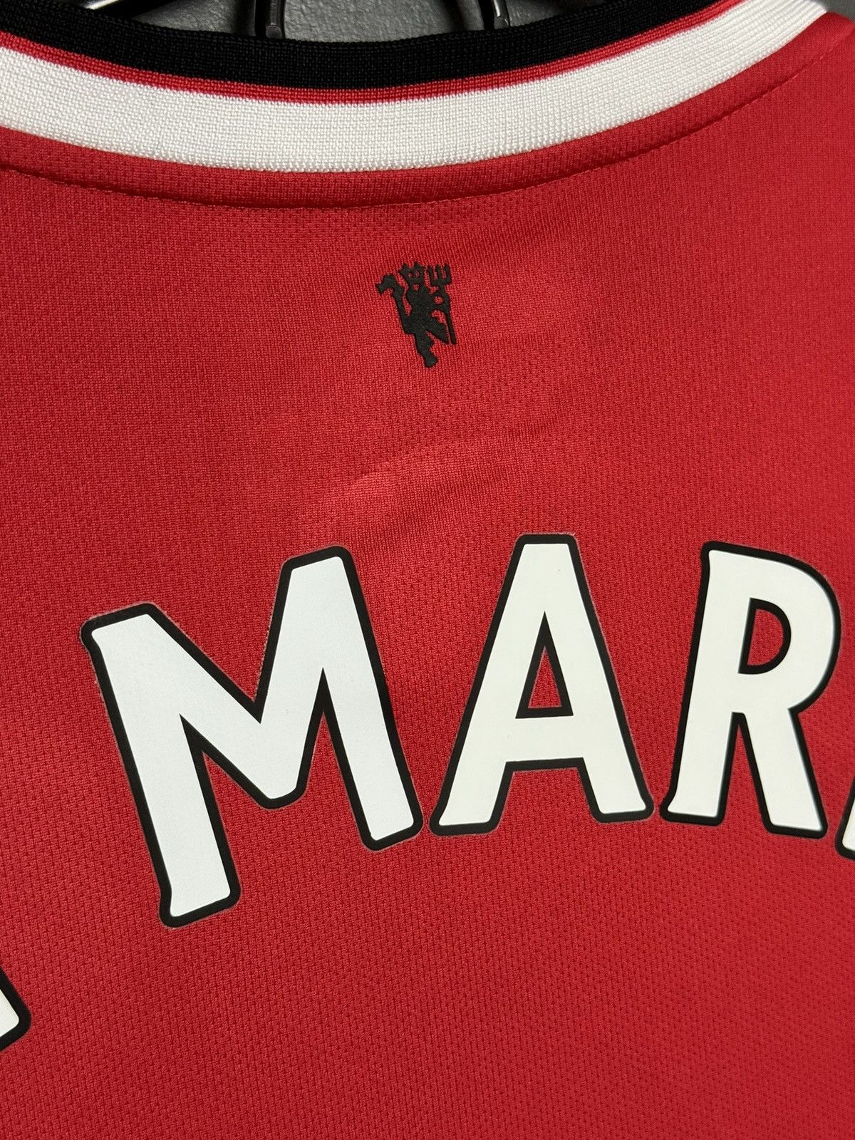 Nike Manchester United 14/15 Home Di Maria Football Jersey Size US L / EU 52-54 / 3 - 10 Thumbnail