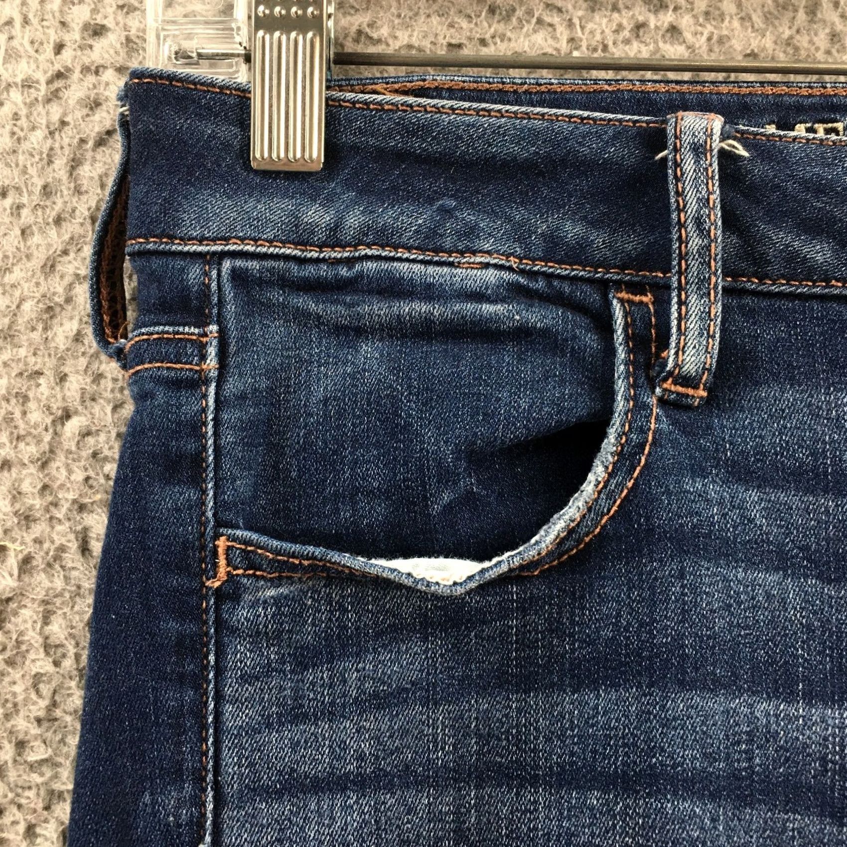 American Eagle Outfitters American Eagle Outfitters Jeans Womens 6L Jegging Blue Denim Casual Regular Waist 29 Inseam 29.5 Shoes? Size 28" / US 6 / IT 42 - 3 Thumbnail