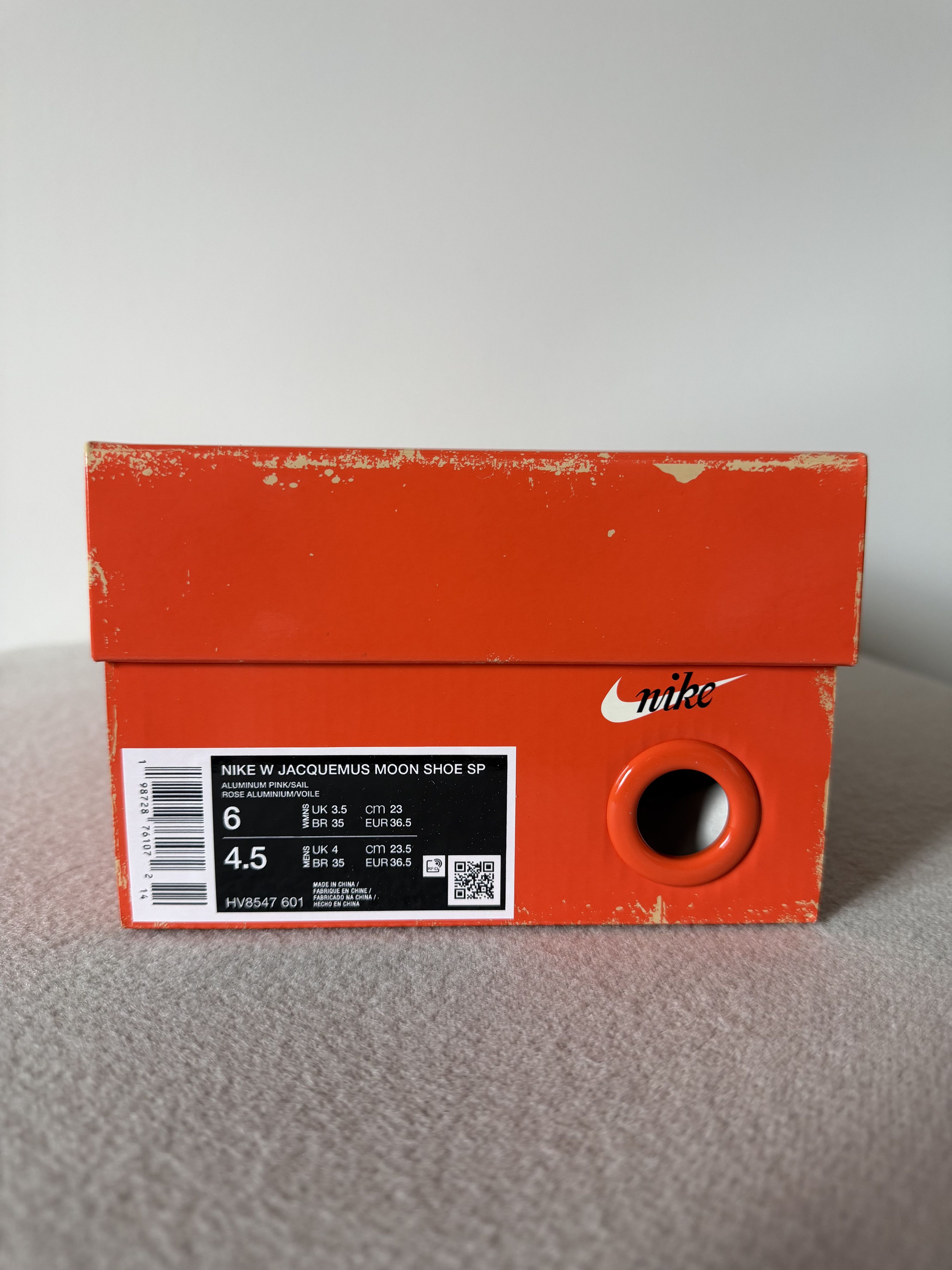 Jacquemus × Nike Jacquemus Nike Moon Shoe in Aluminum Pink Size US 6 / IT 36 - 8 Thumbnail