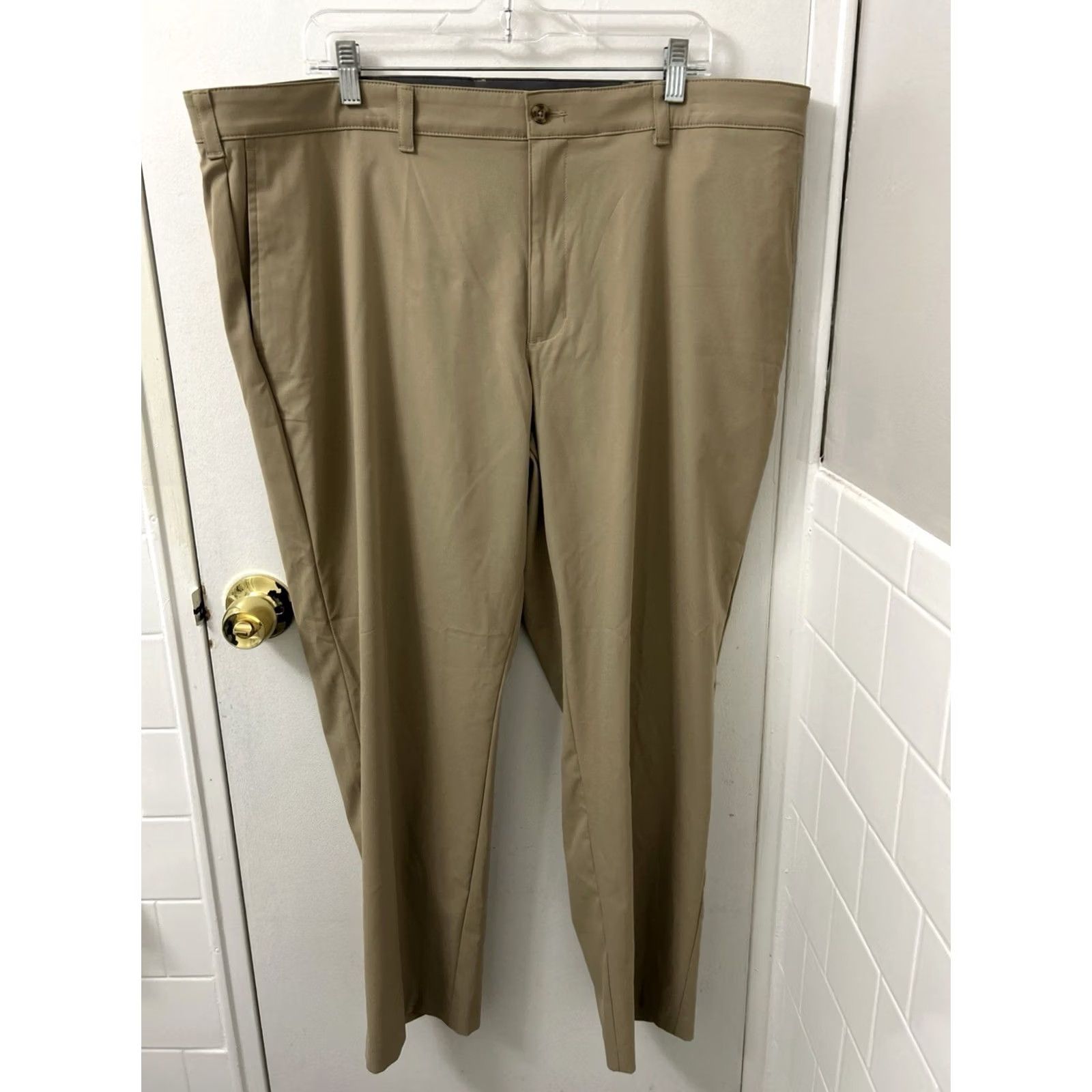 Hogan Ben Hogan Performance Pants Mens 42x30 Khakis Tan Beige Stretch Moisture Wicking UPF50 Zipper Button Flat Front 5-Pocket Travel Workwear Casual Golf Size US 42 / EU 58 - 6 Thumbnail