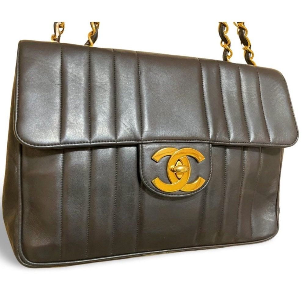 Chanel Vintage CHANEL black lambskin 2.55 classic jumbo bag Size ONE SIZE - 2 Thumbnail
