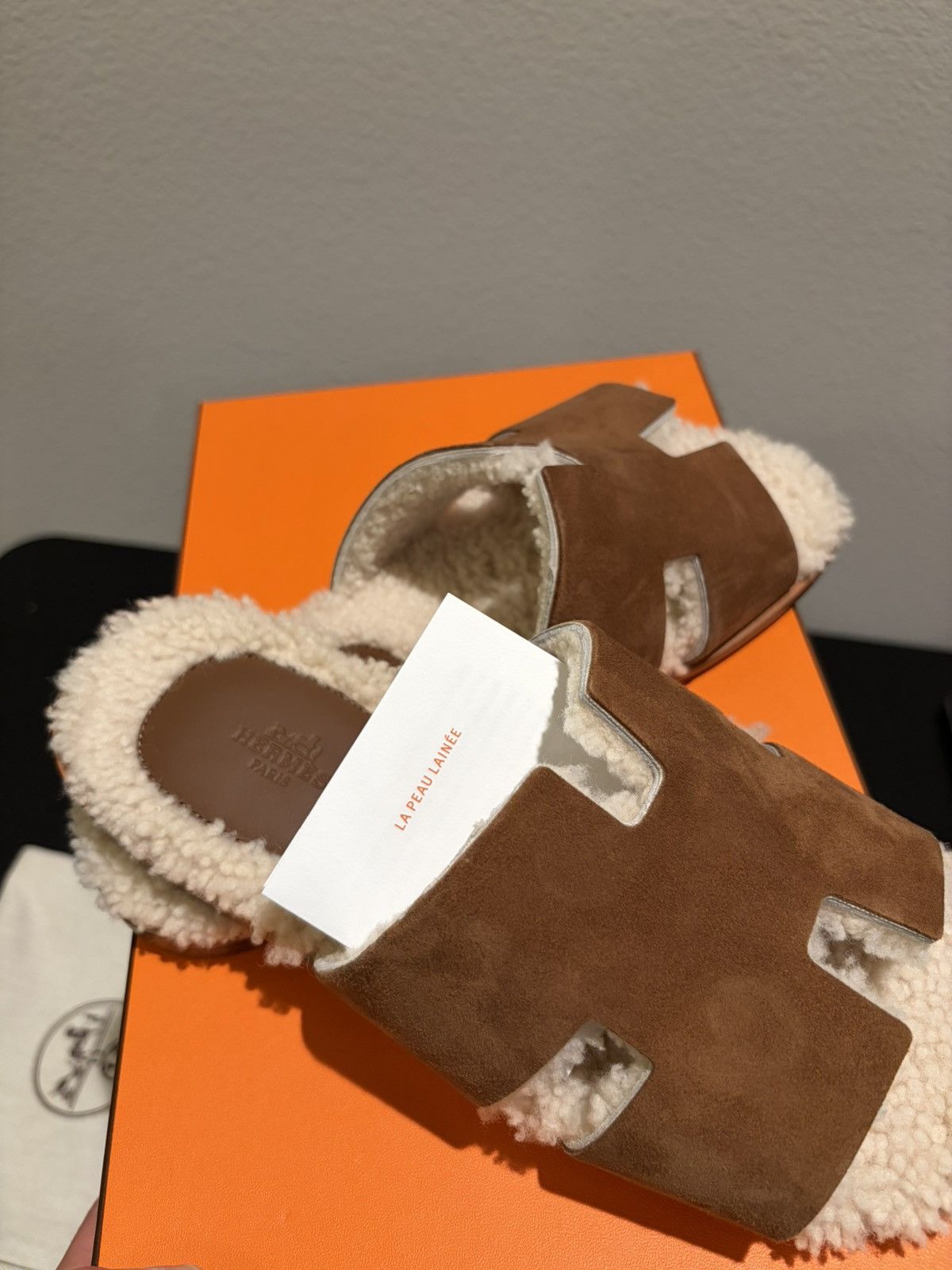 Hermes Izmir Brown Suede Shearling Sandals Size US 8.5 / EU 41-42 - 4 Thumbnail