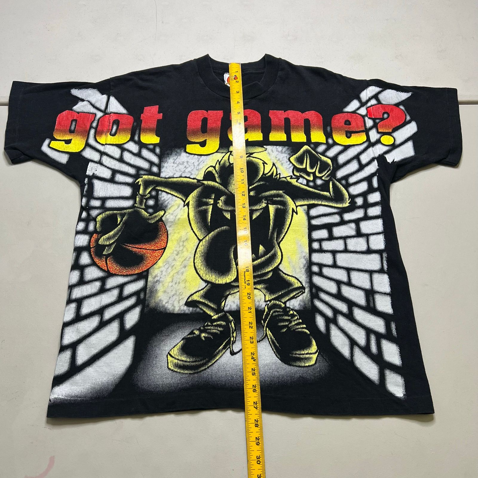 Vintage Vintage 1997 Looney Tunes Taz Got Game Shirt USA Made L OP Size US L / EU 52-54 / 3 - 4 Thumbnail