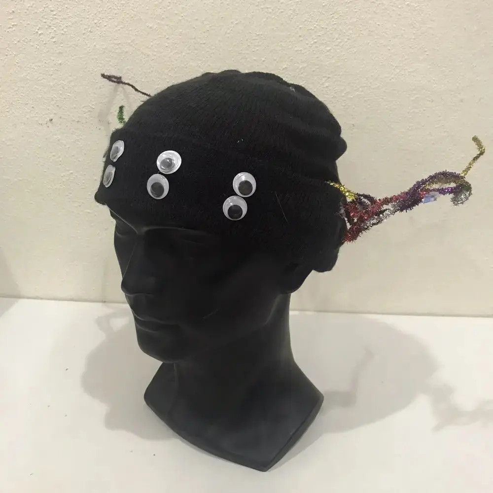 Cartoon Network × Japanese Brand Japanese Brand Eyes Monster Beanie Hat Size ONE SIZE - 2 Thumbnail
