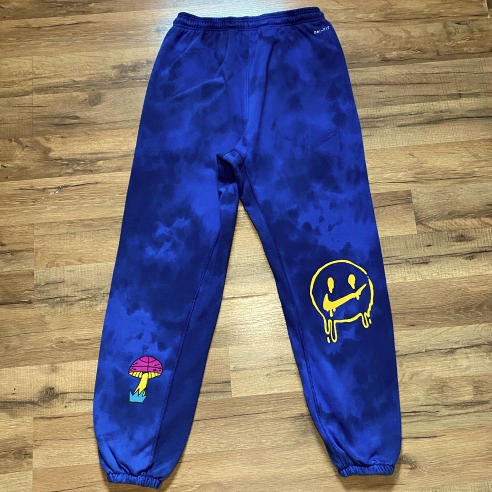 Nike Nike Standard Issue Peace Love Basketball Matching Set Size US M / EU 48-50 / 2 - 9 Thumbnail