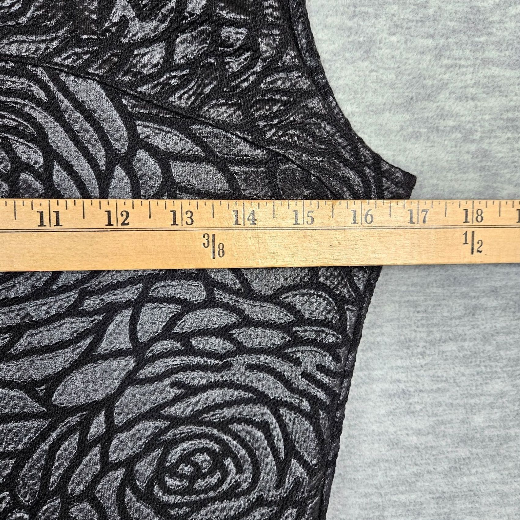 Saks Fifth Avenue Saks Fifth Avenue Women’s Mini Dress Black L/G Sleeveless Scoop Neck Polyester Spandex Casual Vintage: No Size L / US 10 / IT 46 - 7 Thumbnail