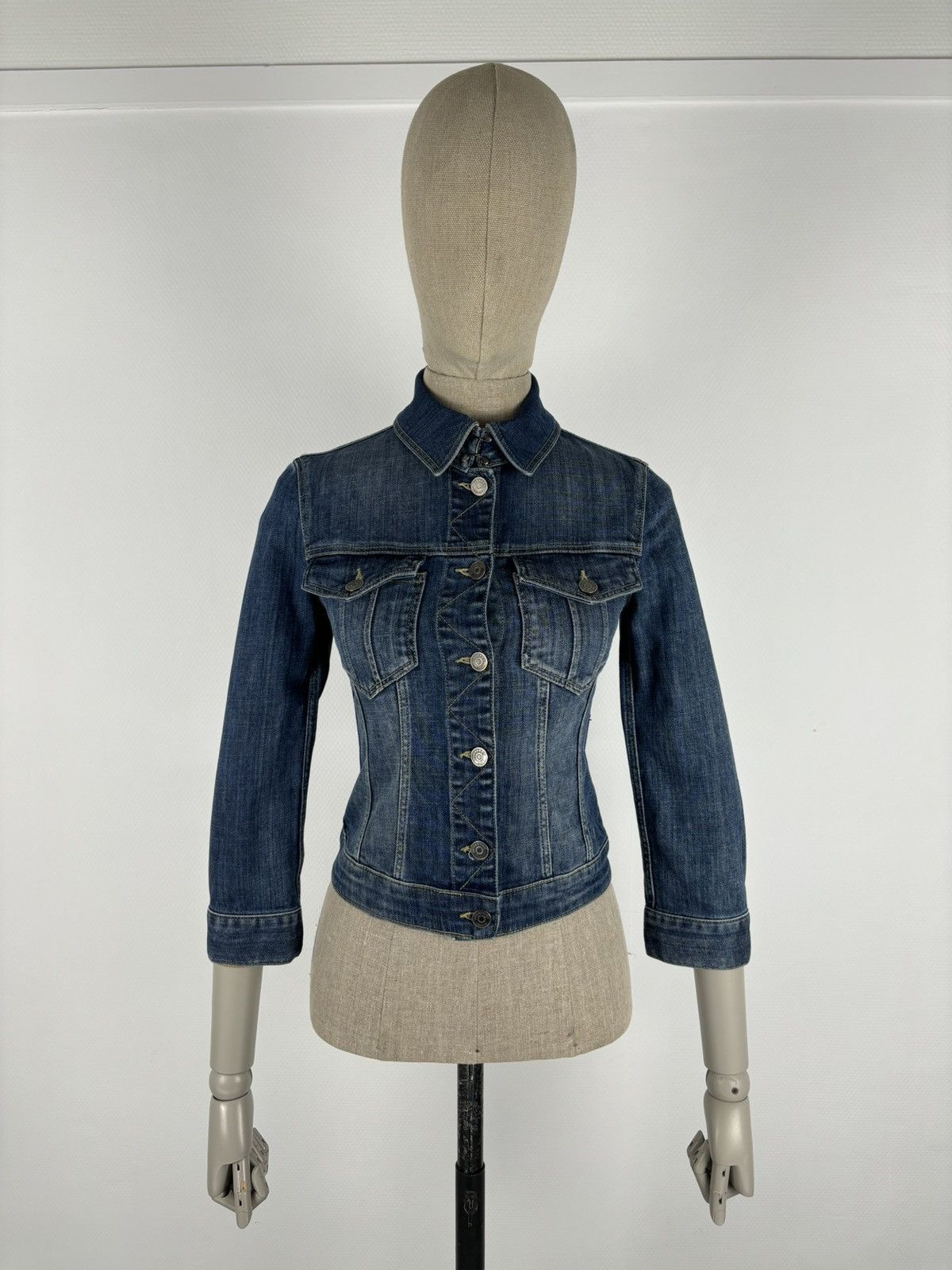 Burberry BRIT Nova Check Trim Denim Blue Trucker Buttons Jacket Jean Crop Bomber Size S / US 4 / IT 40 - 2 Thumbnail