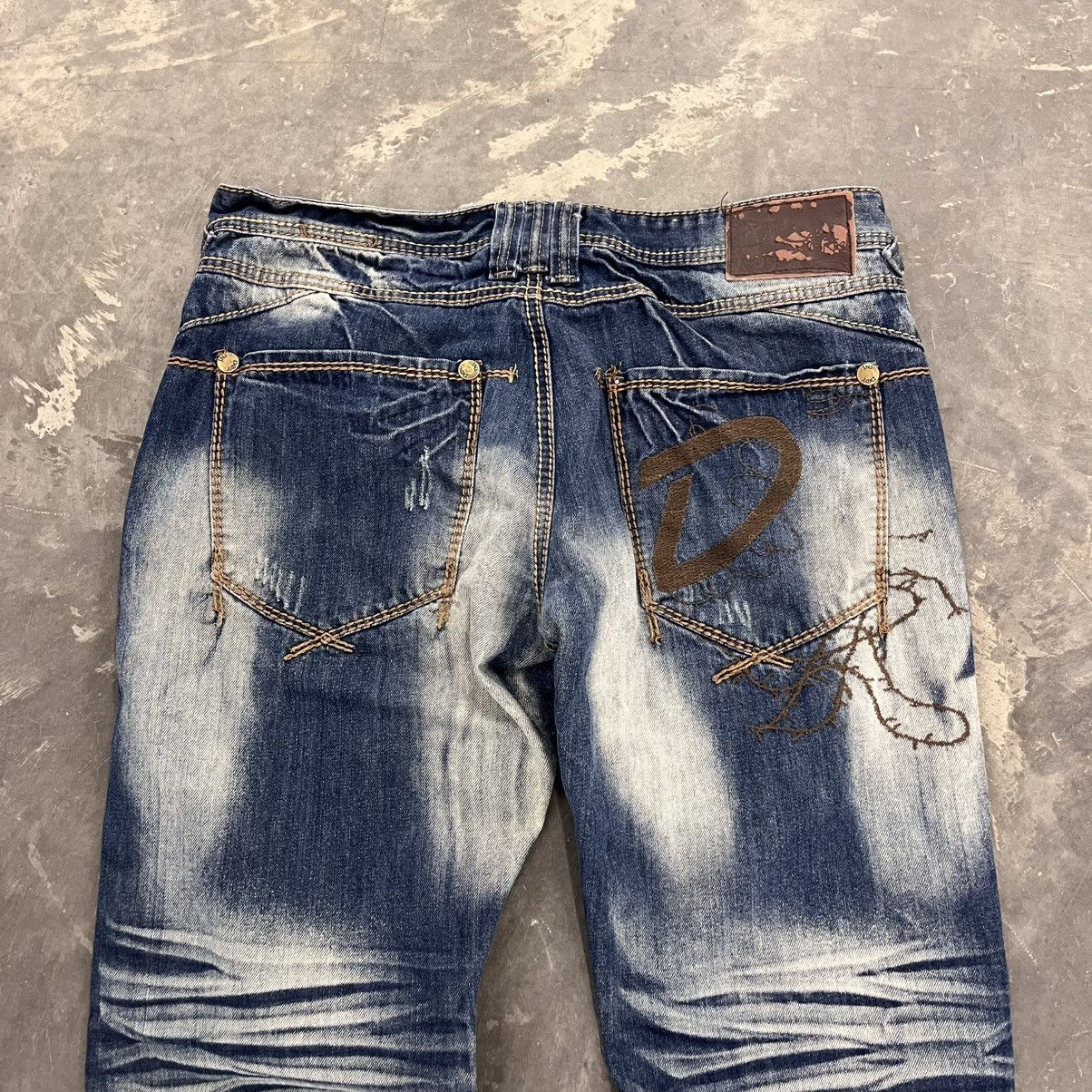 Fubu × Rocawear Y2K RocaWear style Washed and faded denim jeans baggy 34x32 Size US 34 / EU 50 - 3 Thumbnail