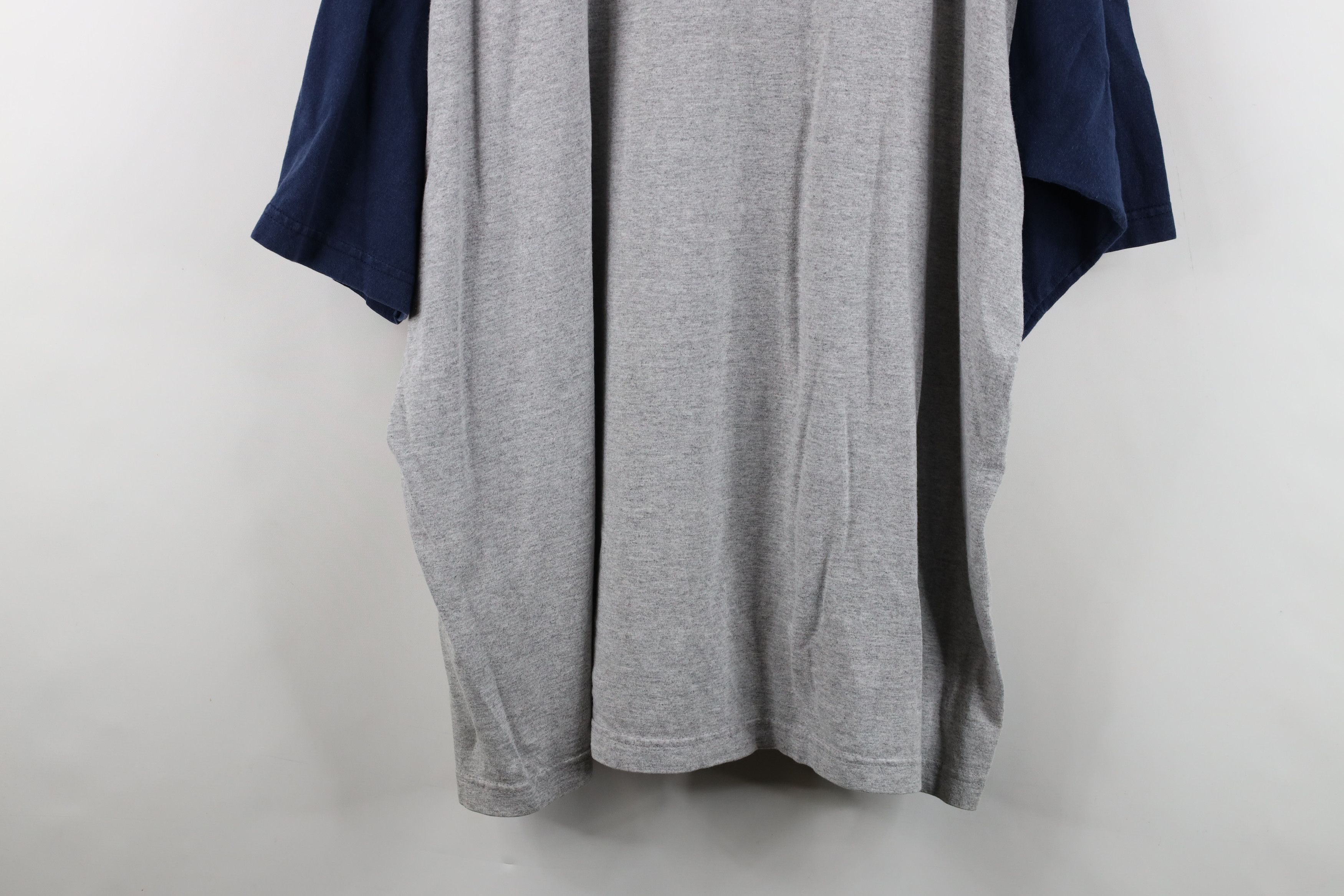 Nike Vintage Nike Swoosh University of Michigan Raglan T-Shirt Size US XXL / EU 58 / 5 - 13 Thumbnail