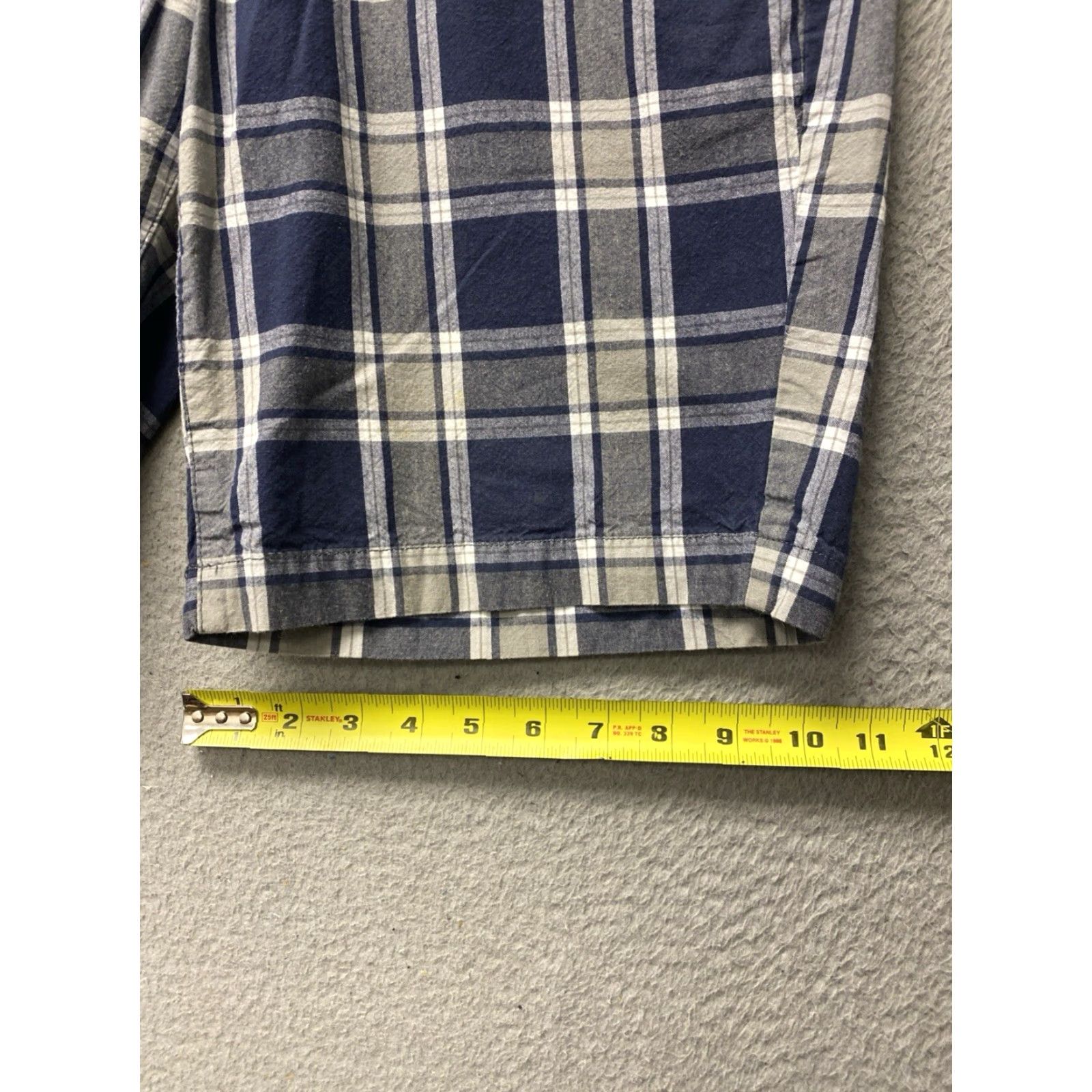 Gap Men's GAP Plaid Walking Shorts Size 33 Casual Chino Bermuda Multicolor Size US 33 - 6 Thumbnail