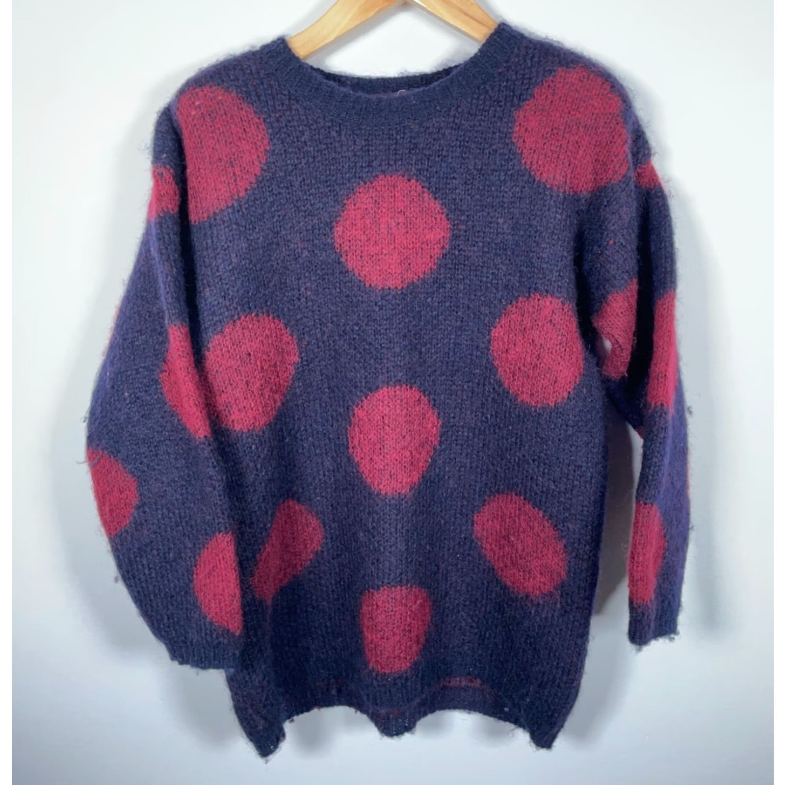 Vintage VINTAGE Paul Harris Mohair Blend Sweater Women's Small Dark Blue Red Polka Dot Relaxed Crew Neck 90s Preppy Oversized Pullover Knit Hand Wash Only Size S / US 4 / IT 40 - 2 Thumbnail