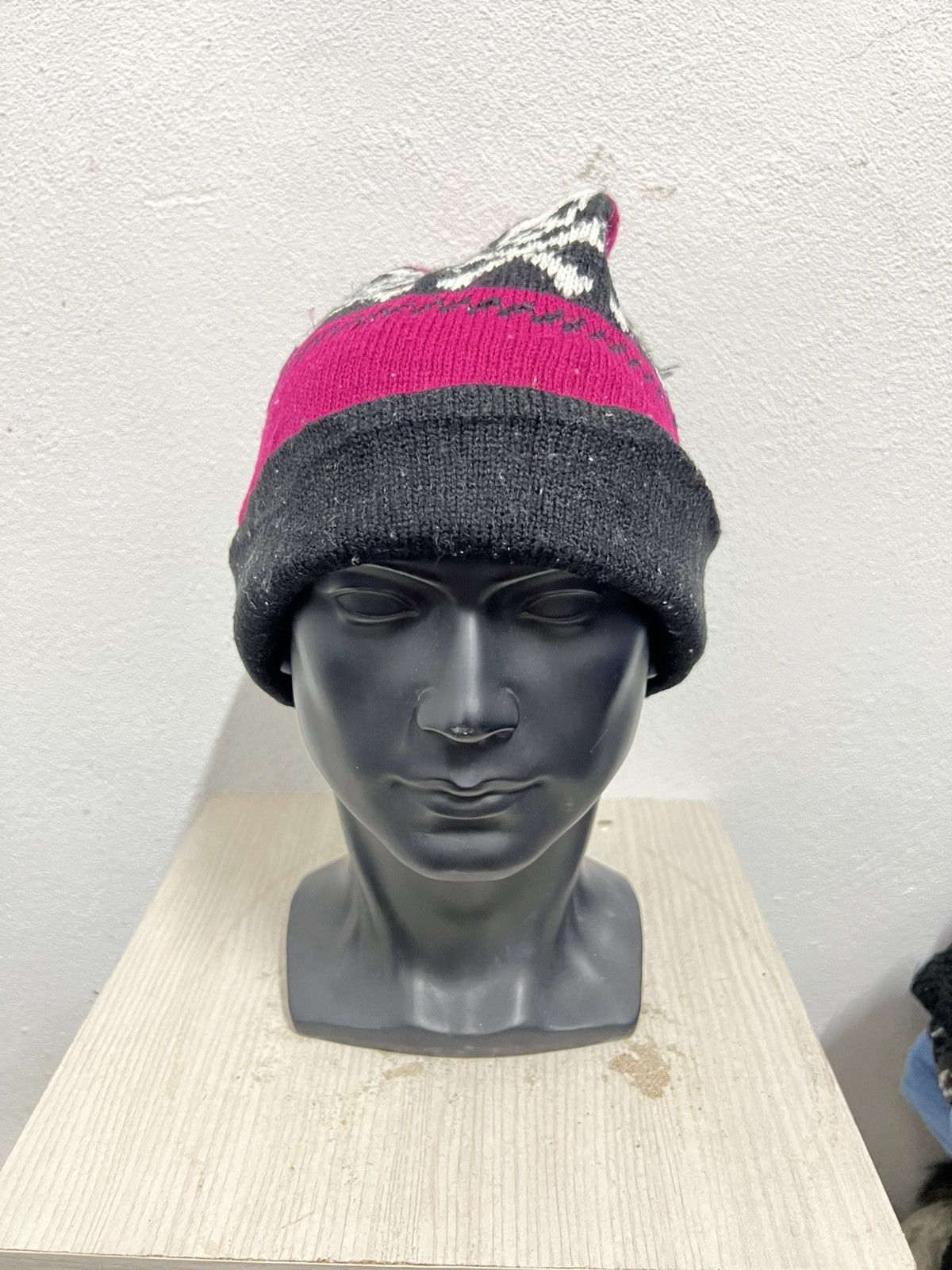 Seditionaries Vintage Skulls Seditionaries Beanie Hat Size ONE SIZE - 2 Thumbnail