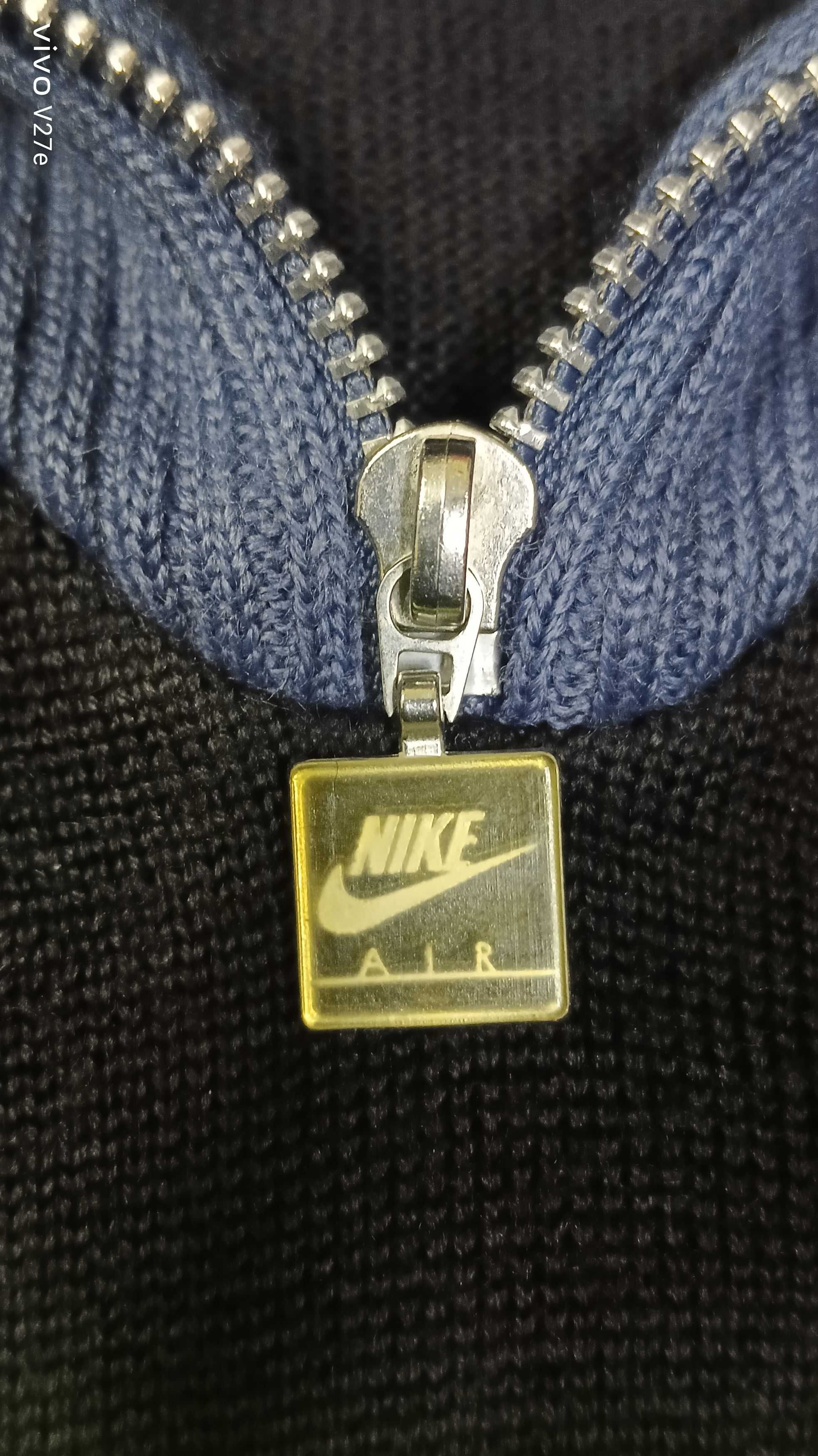 Nike Rare Vintage Nike Air Half Zipper Sweater Size US S / EU 44-46 / 1 - 5 Thumbnail