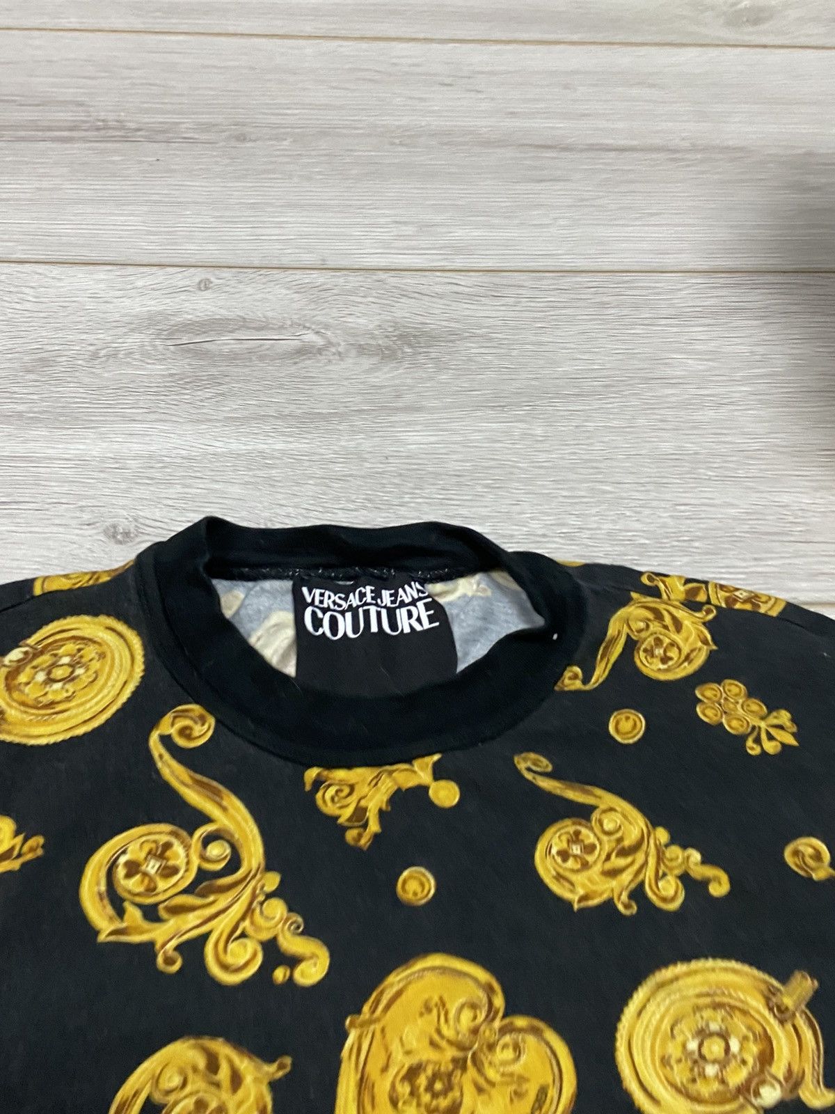Versace Jeans Couture Versace monogram gold patterns over print t-shirt Size US L / EU 52-54 / 3 - 5 Thumbnail