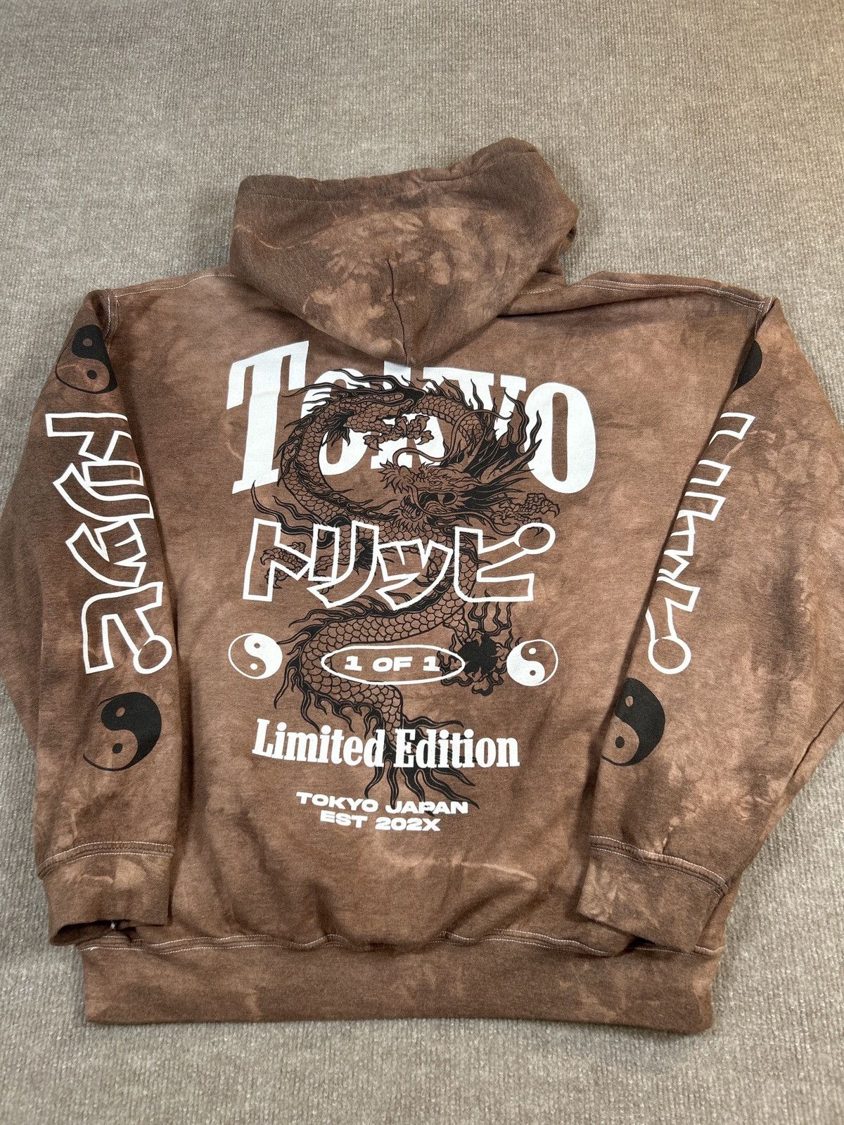 Gildan Tokyo Hoodie 1 of 1 Limited Edition Tie-Dye Graphic Dragon Y Size US XL / EU 56 / 4 - 3 Thumbnail