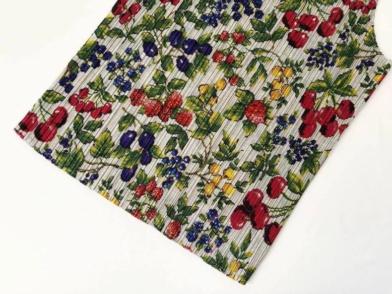 Issey Miyake Issey Miyake Cherry vest Size L / US 10 / IT 46 - 8 Thumbnail